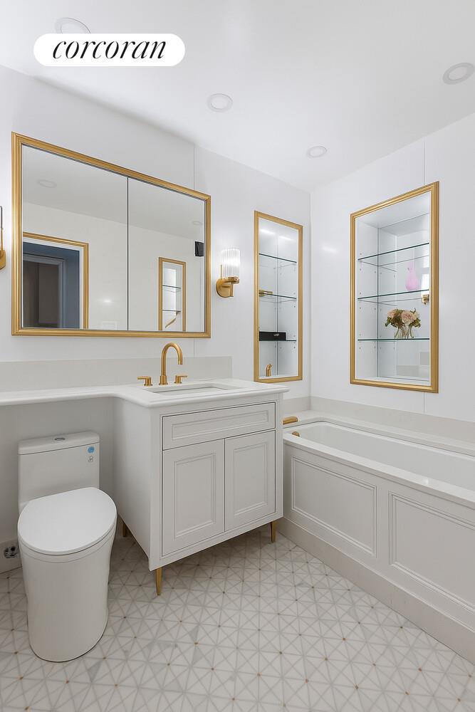 #13 photo, 900 5TH Avenue, マンハッタン Lenox Hill , NY 10021