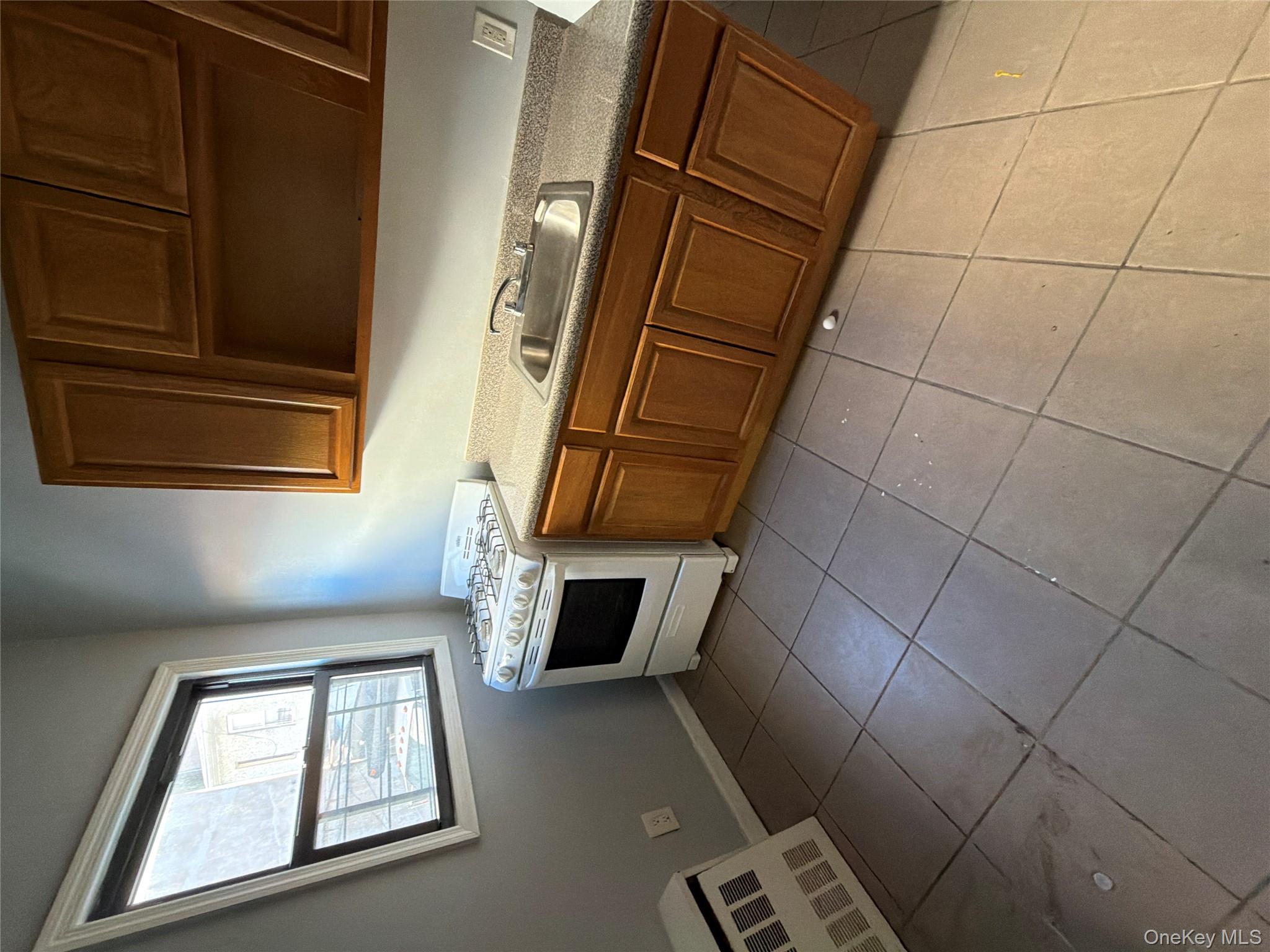 #3 photo, 110 School Street, Yonkers , NY 10701