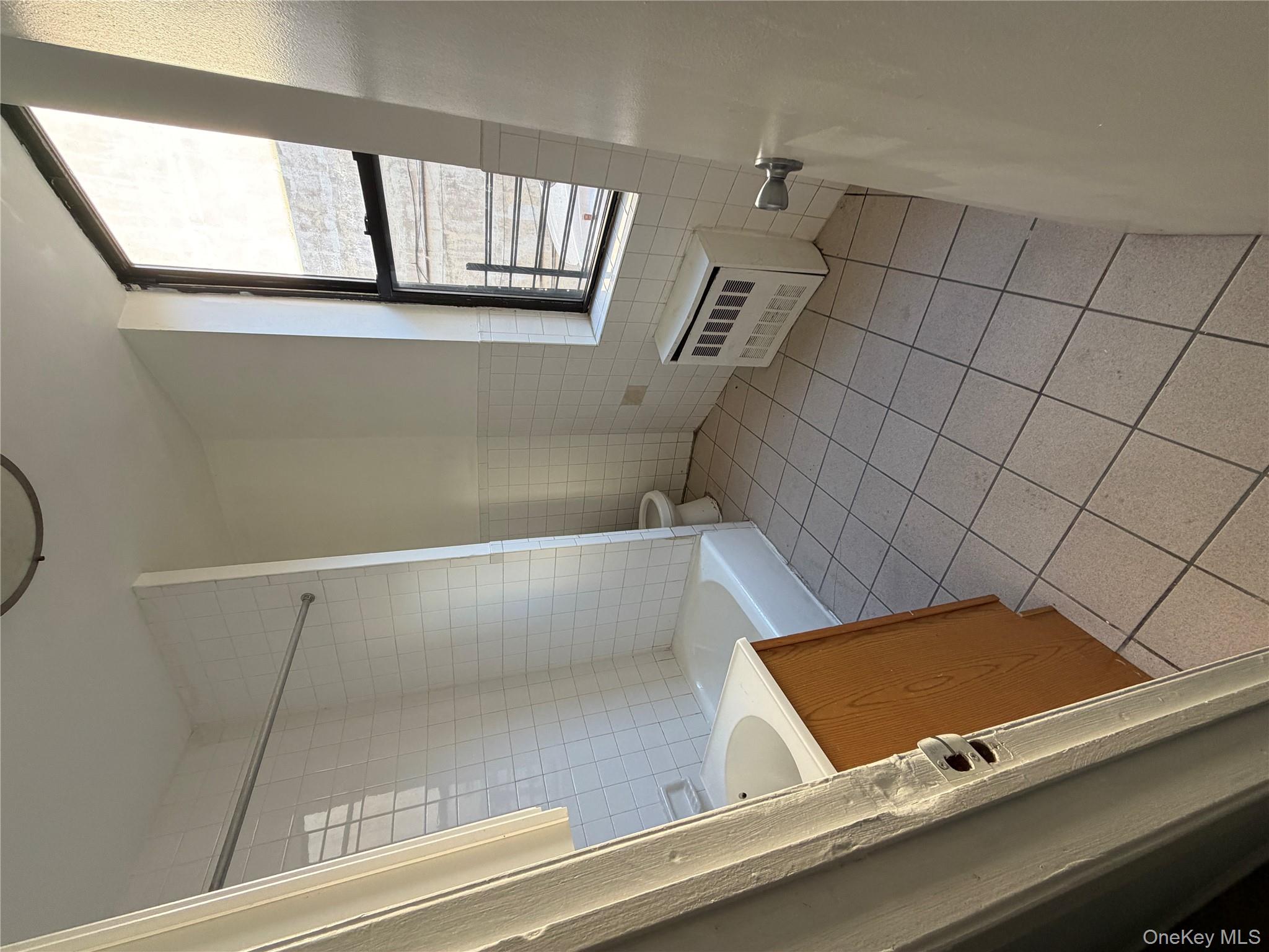 #5 photo, 110 School Street, Yonkers , NY 10701