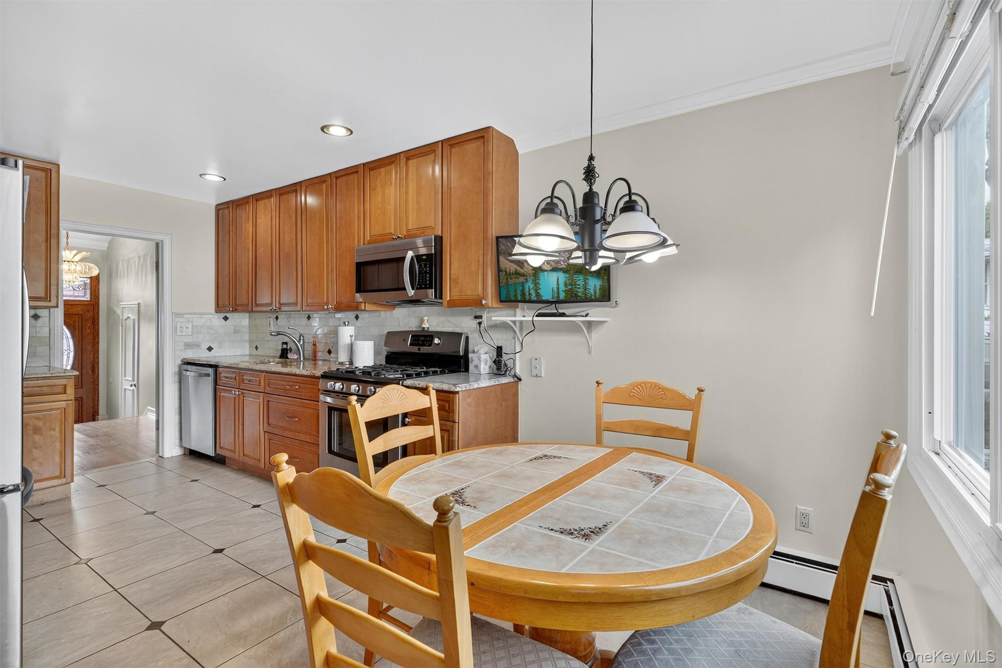 #15 photo, 177 Finmor Drive, White Plains , NY 10607