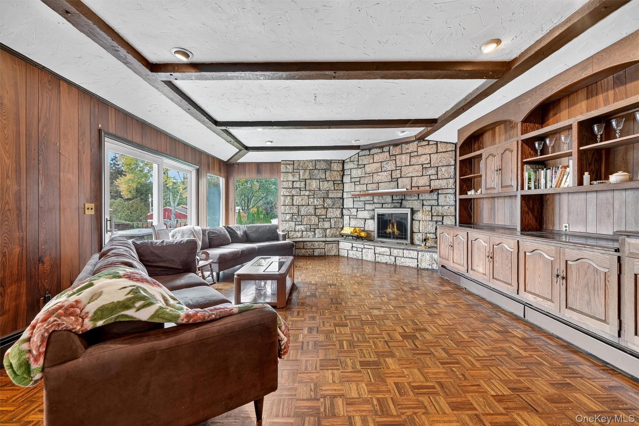 #19 photo, 177 Finmor Drive, White Plains , NY 10607