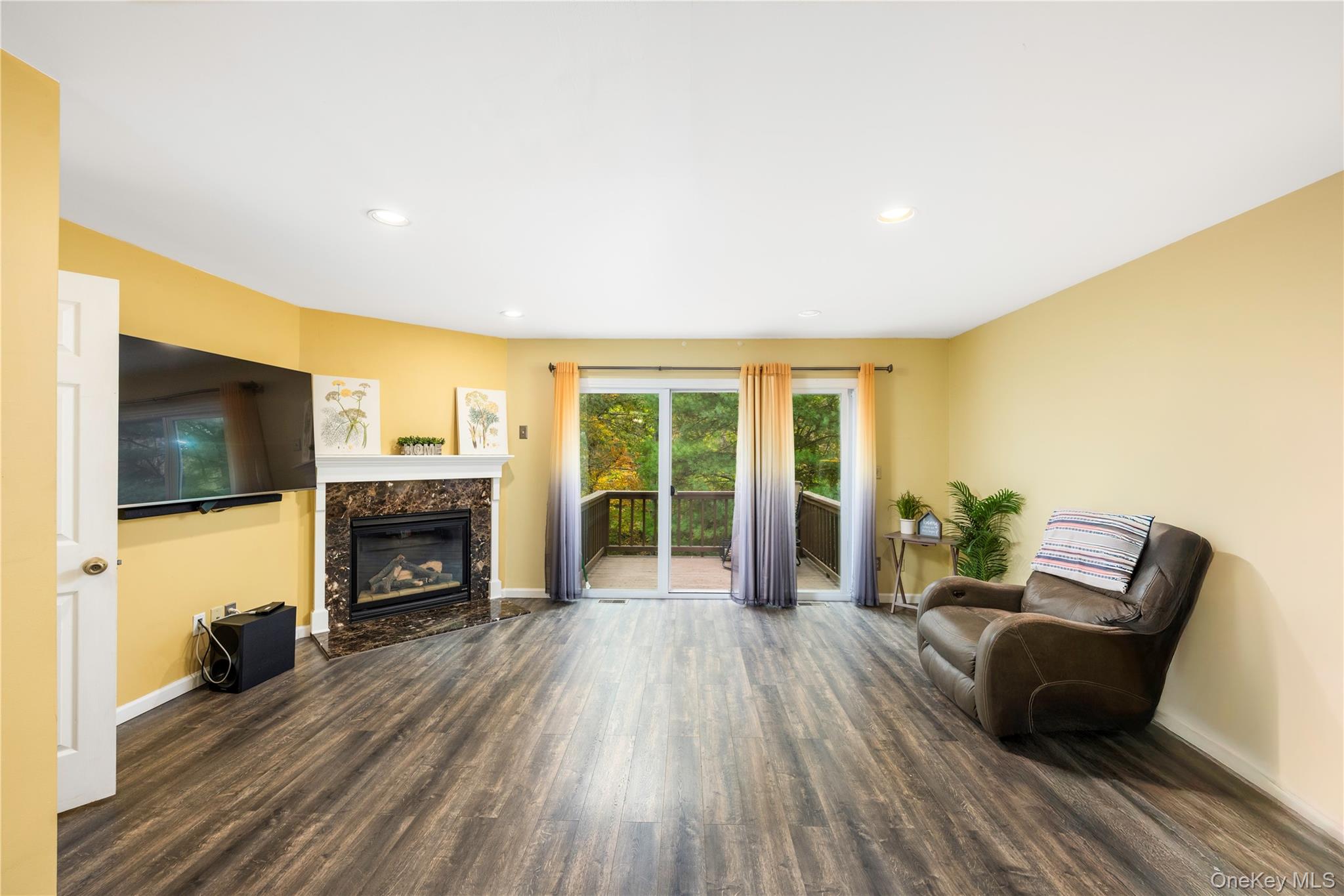 #6 photo, 5704 Manor Drive, Peekskill , NY 10566