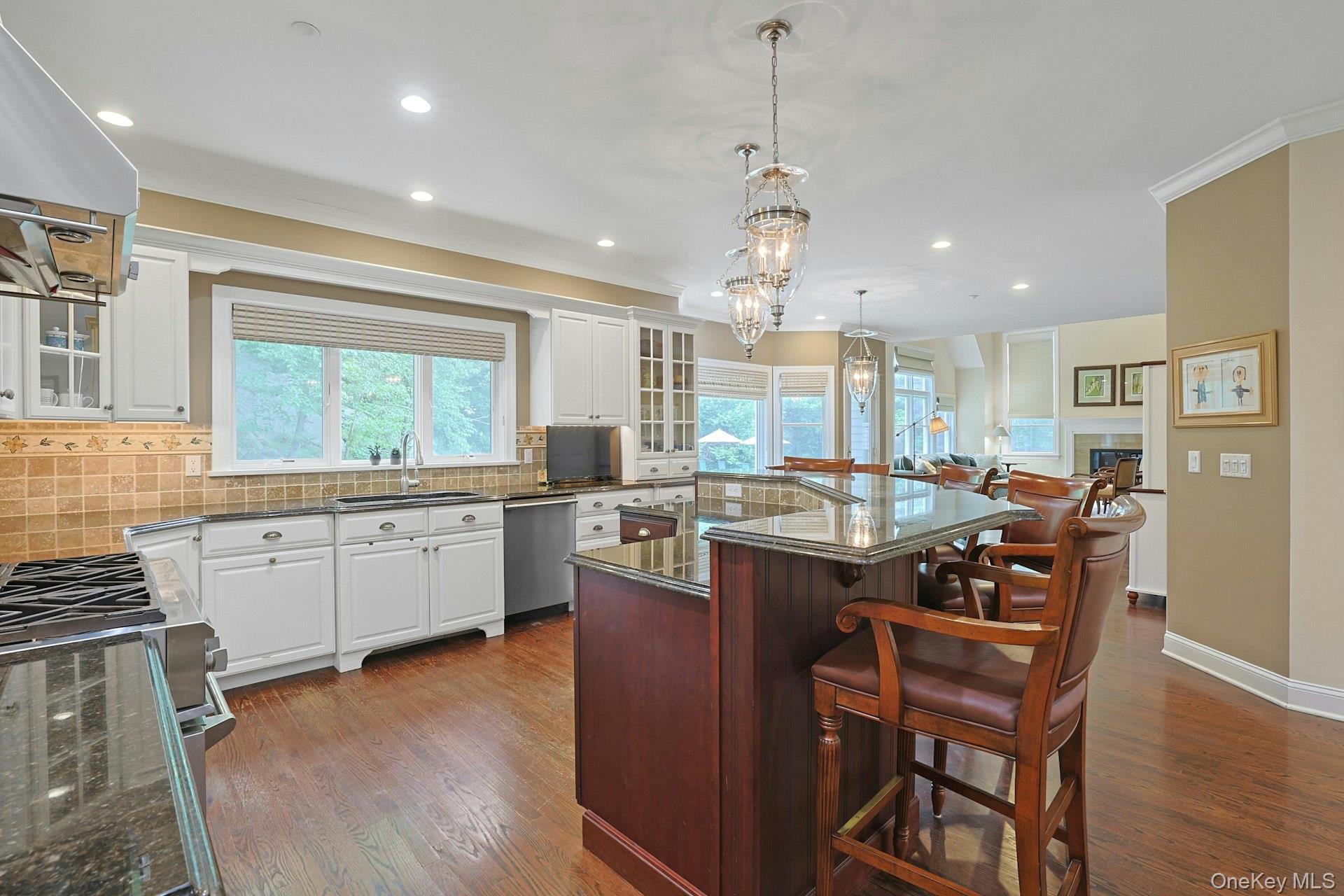 #10 photo, 17 Hammond Ridge Road, Bedford Corners , NY 10549