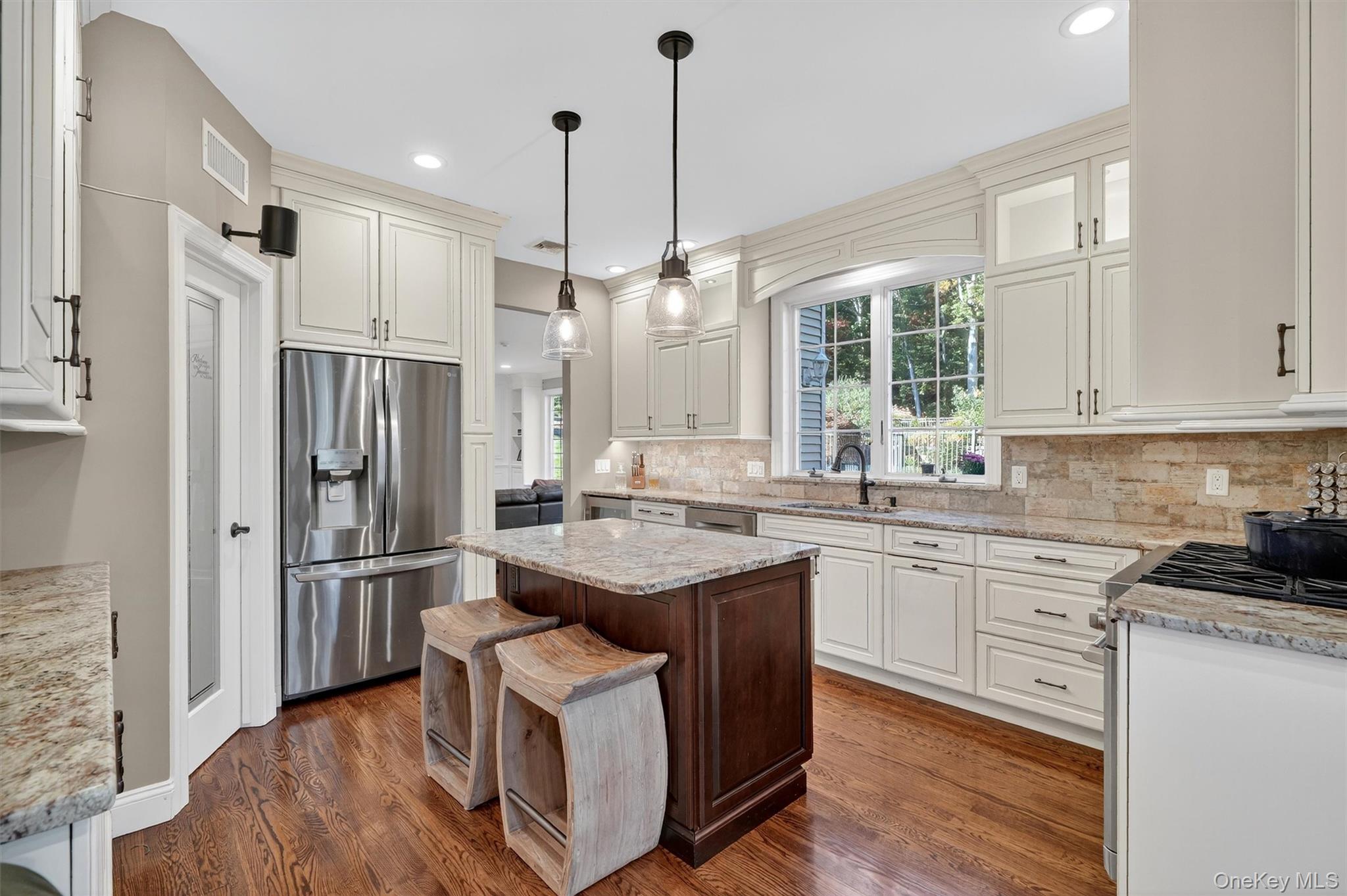 #20 photo, 6 Katavolos Drive, Tomkins Cove , NY 10986