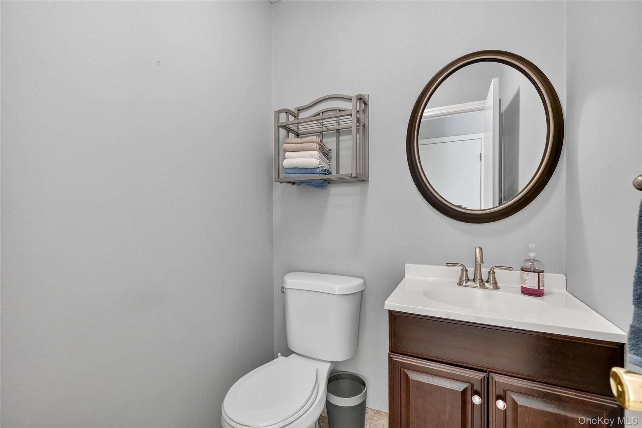 #19 photo, 46 Old Lake Road, Congers , NY 10920