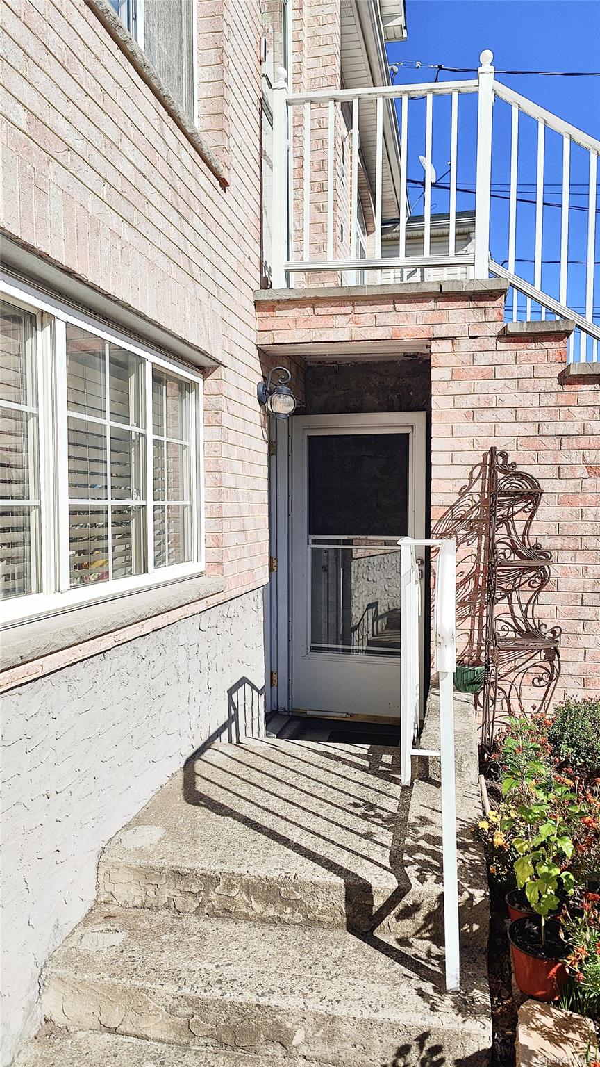 #3 photo, 116 Churchill Avenue, スタテンアイランド Staten Island , NY 10309