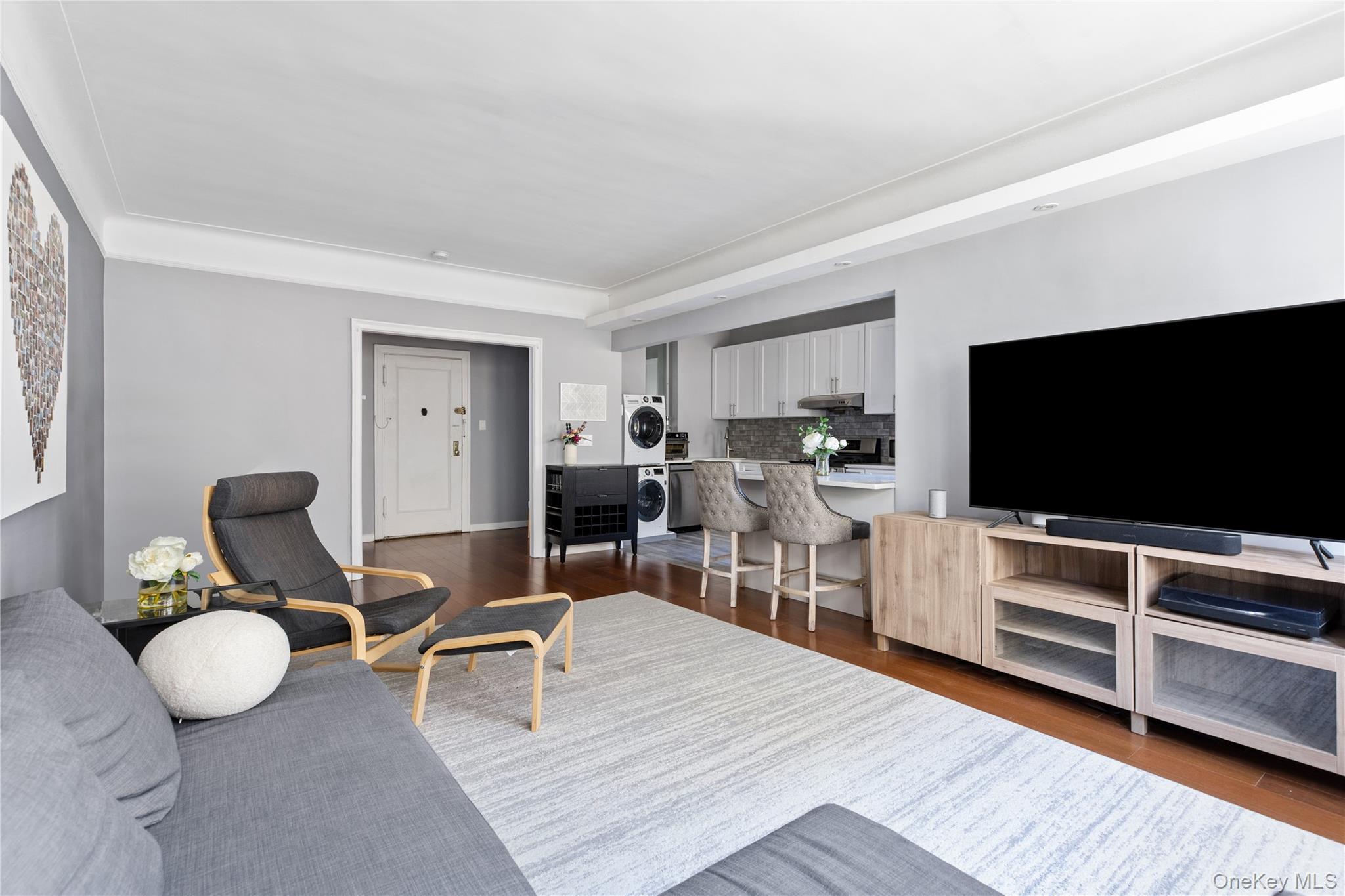 #6 photo, 4 Maple Drive, ナッソー郡 Great Neck , NY 11021