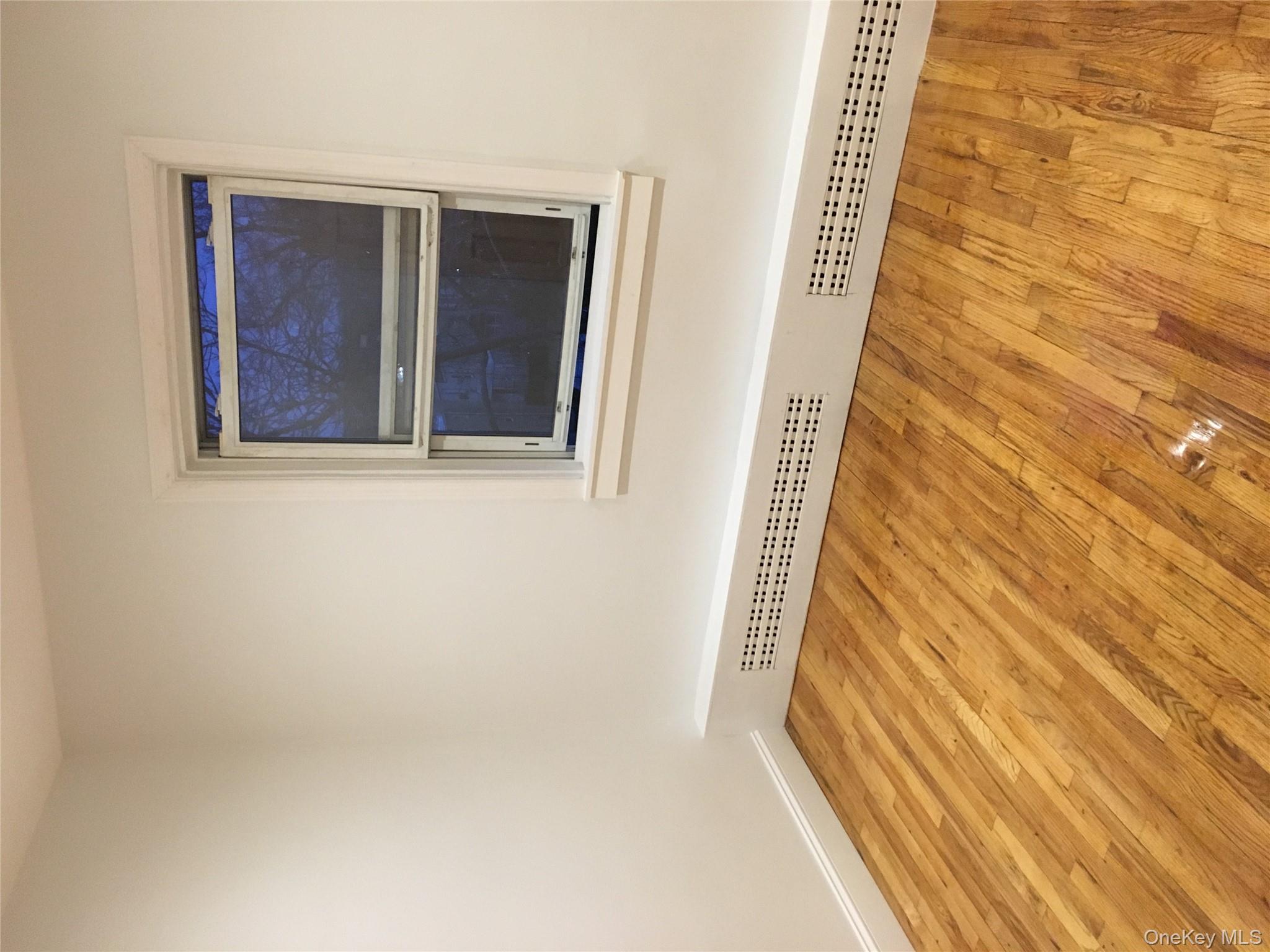 #8 photo, Bronx, ブロンクス区 Bronx , NY 10466