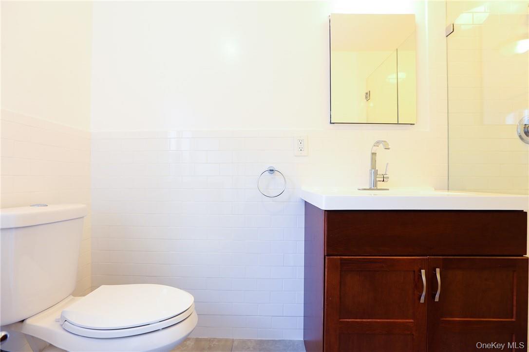 #10 photo, 196 Martine Avenue, White Plains , NY 10601