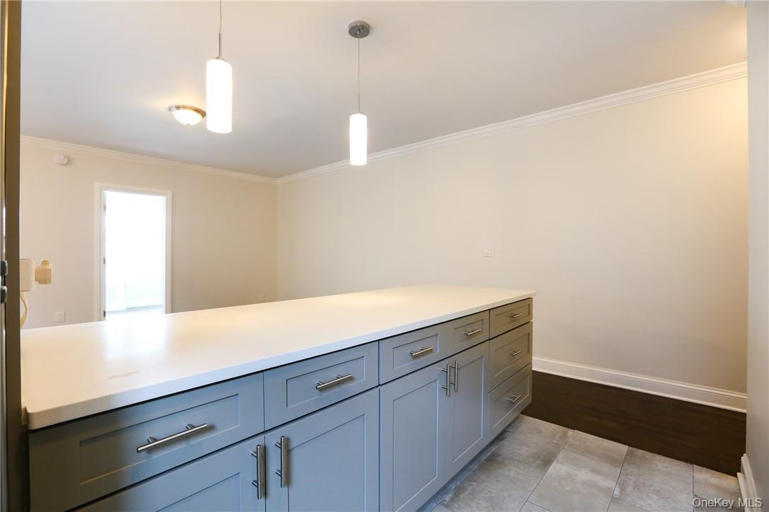 #4 photo, 196 Martine Avenue, White Plains , NY 10601