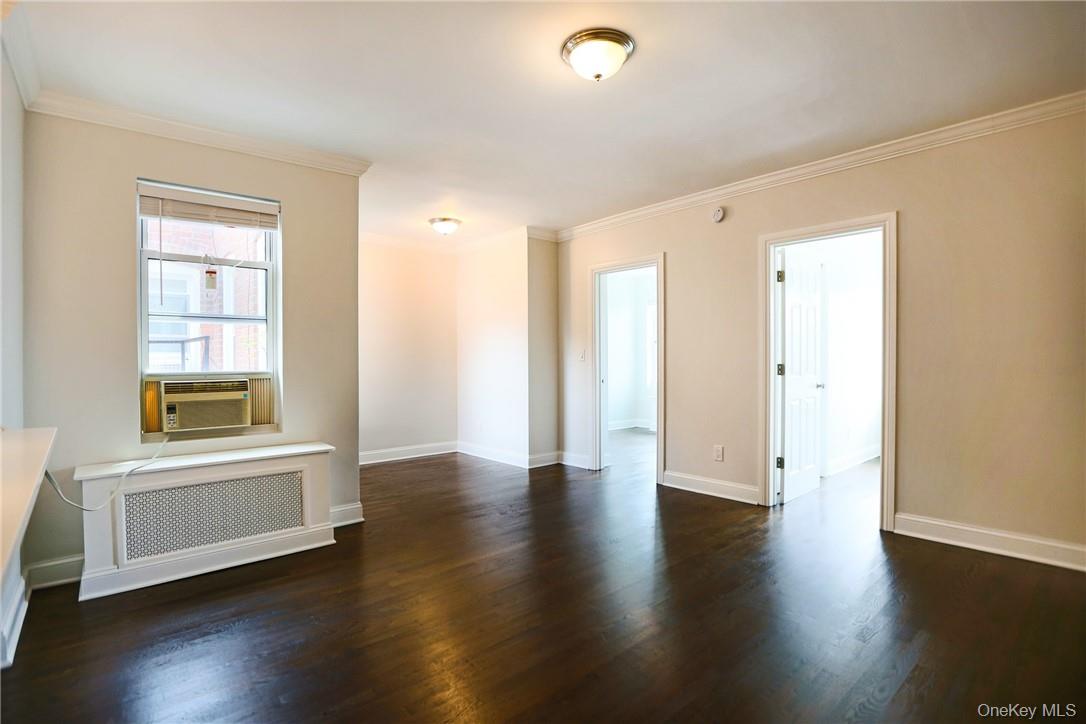 #6 photo, 196 Martine Avenue, White Plains , NY 10601