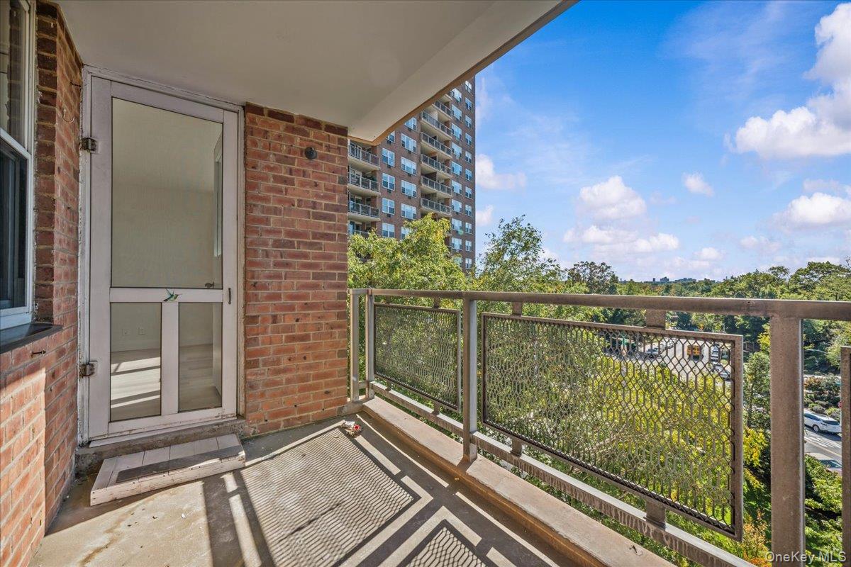 #11 photo, 5700 Arlington Avenue, Bronx , NY 10471