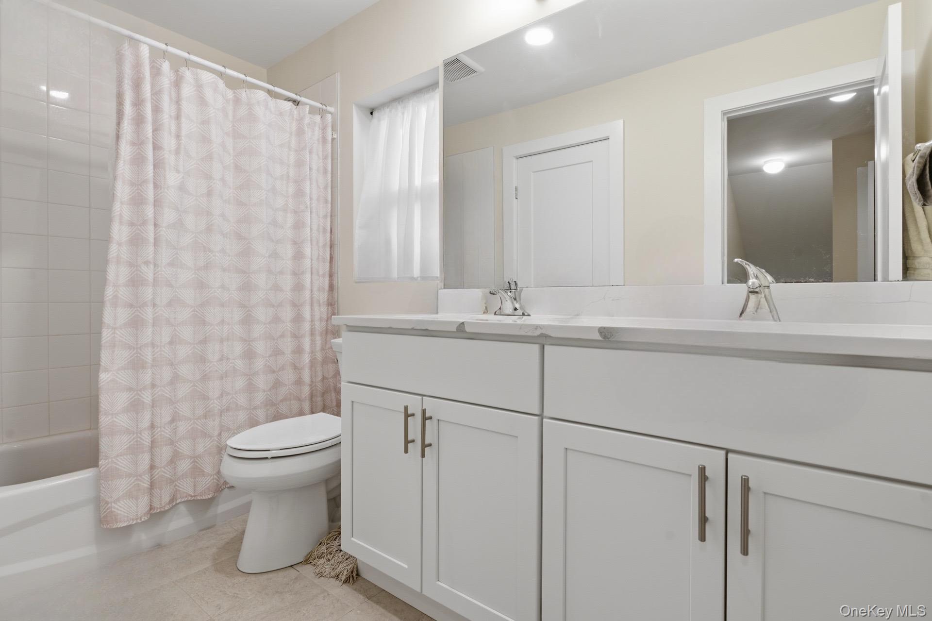 #10 photo, 27 Pinewood Dr, サフォーク郡 Shirley , NY 11967