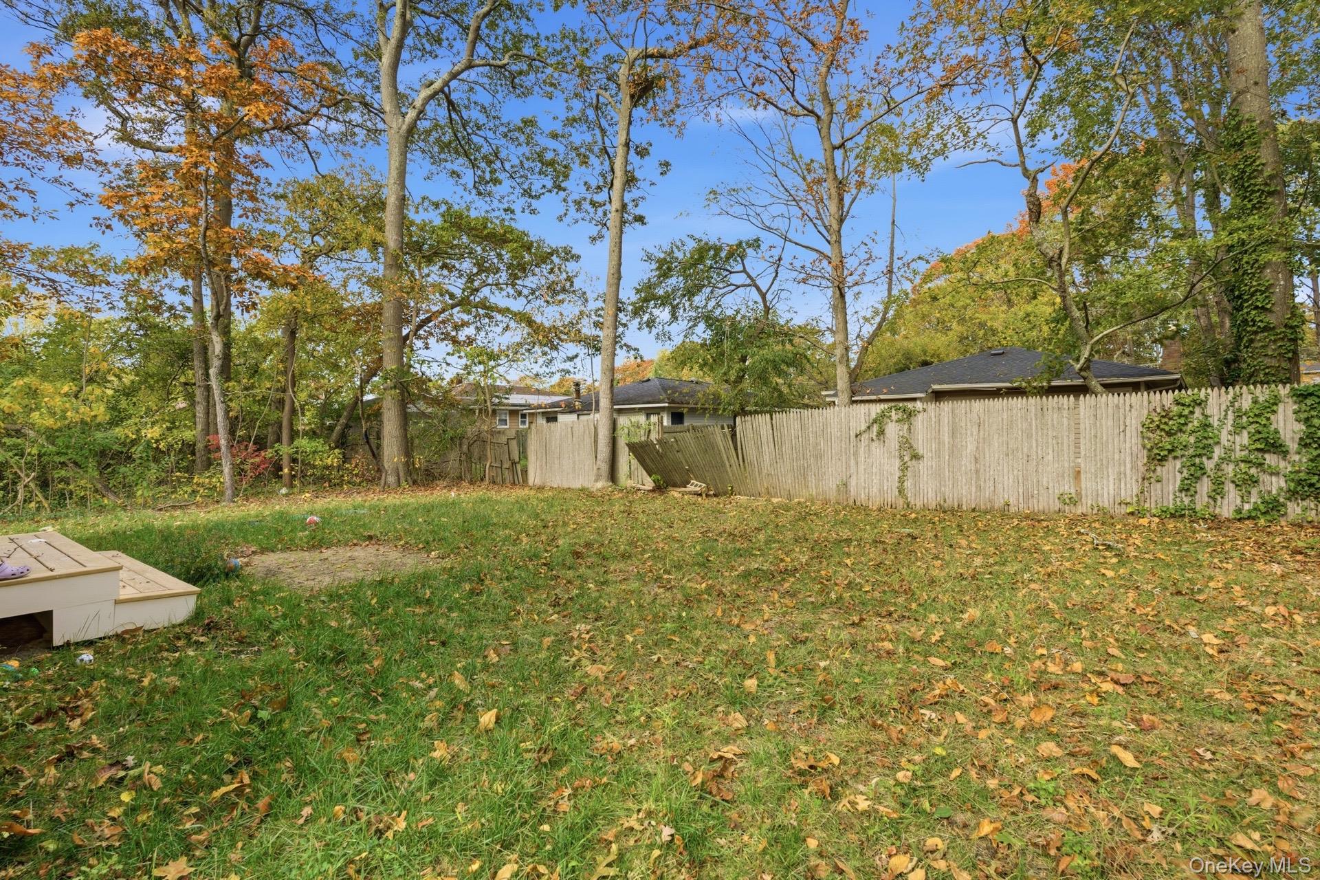 #20 photo, 27 Pinewood Dr, サフォーク郡 Shirley , NY 11967