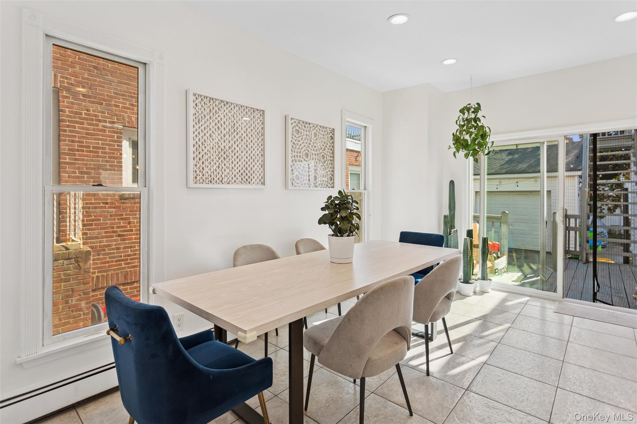 #13 photo, 436 W Walnut Street, ナッソー郡 Long Beach , NY 11561