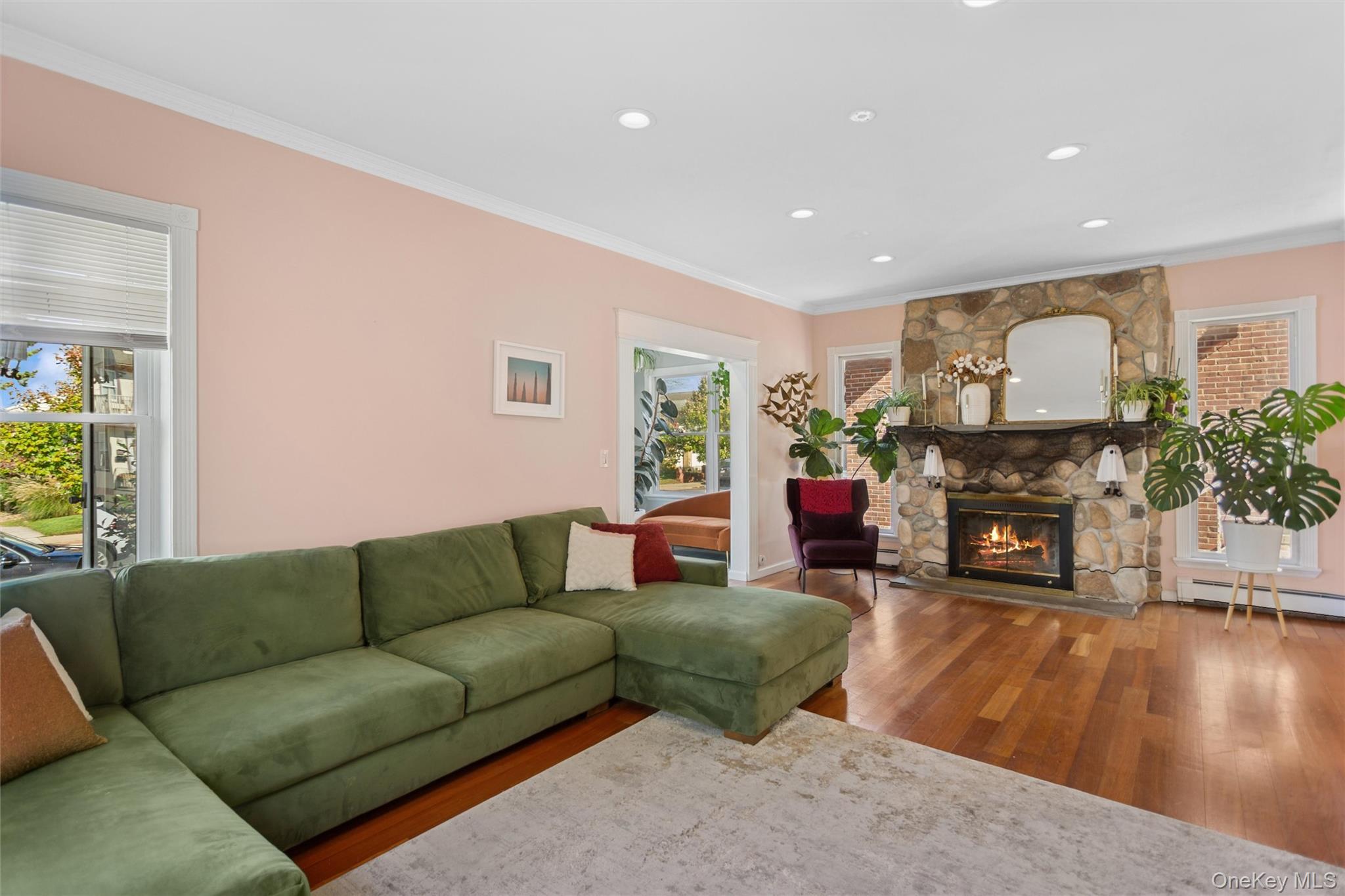 #6 photo, 436 W Walnut Street, ナッソー郡 Long Beach , NY 11561