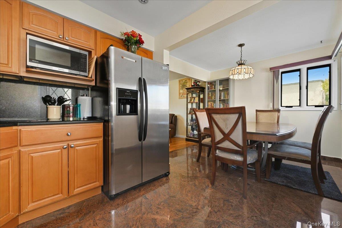 #8 photo, 162 Crown Avenue, ナッソー郡 Elmont , NY 11003