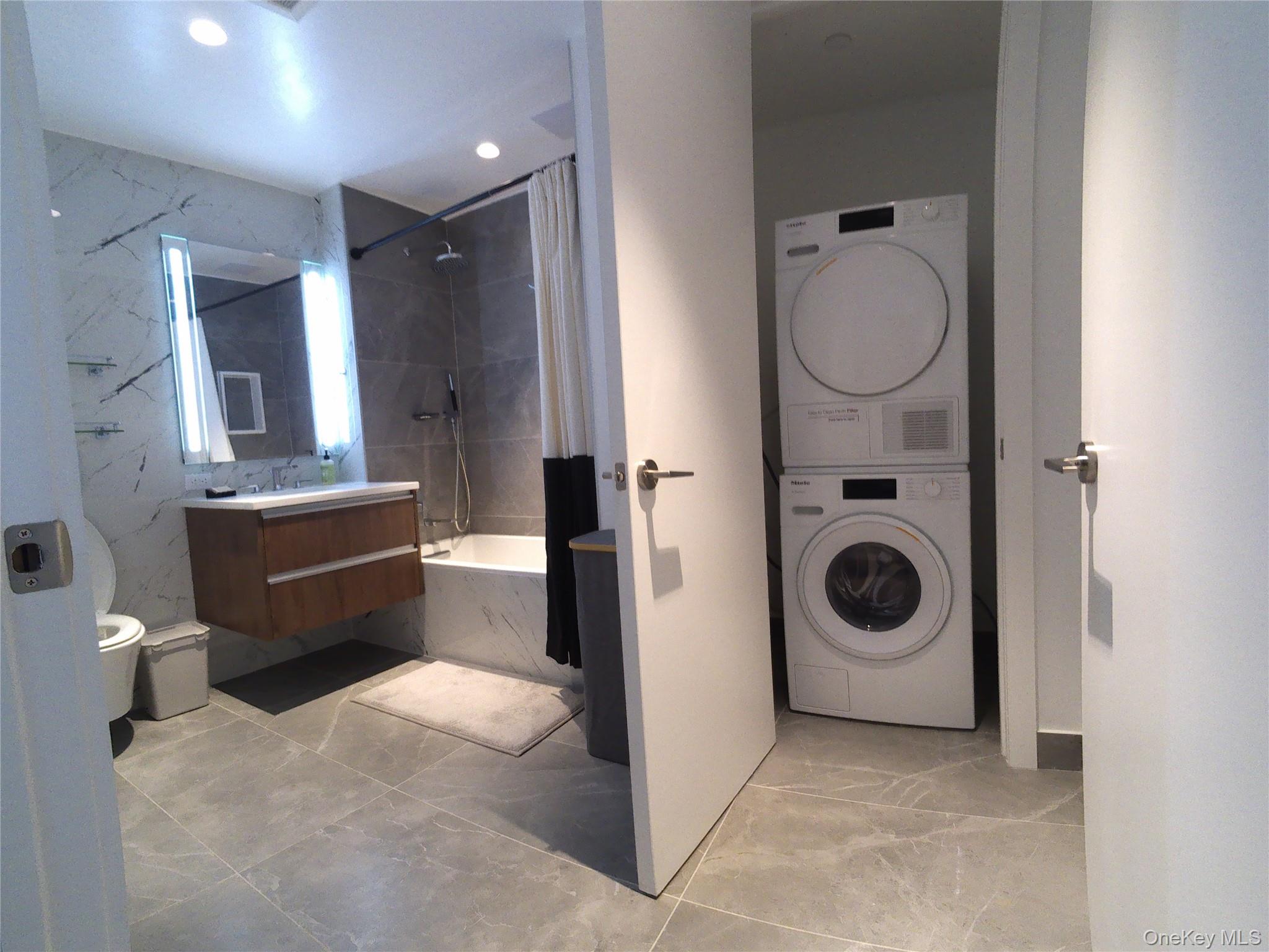 #6 photo, 136-18 Maple Avenue, Flushing , NY 11355