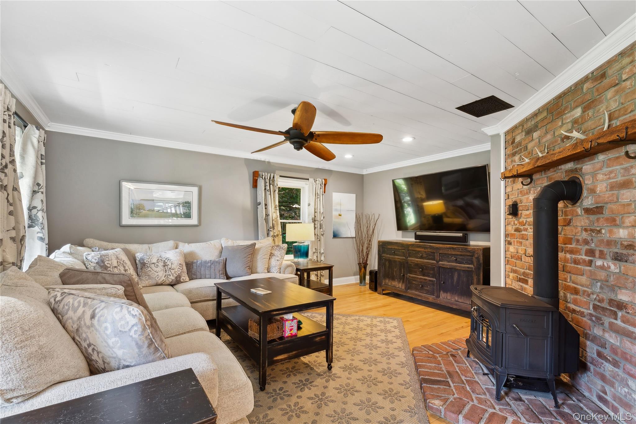 #5 photo, 105 Ole Jule Lane, サフォーク郡 Mattituck , NY 11952