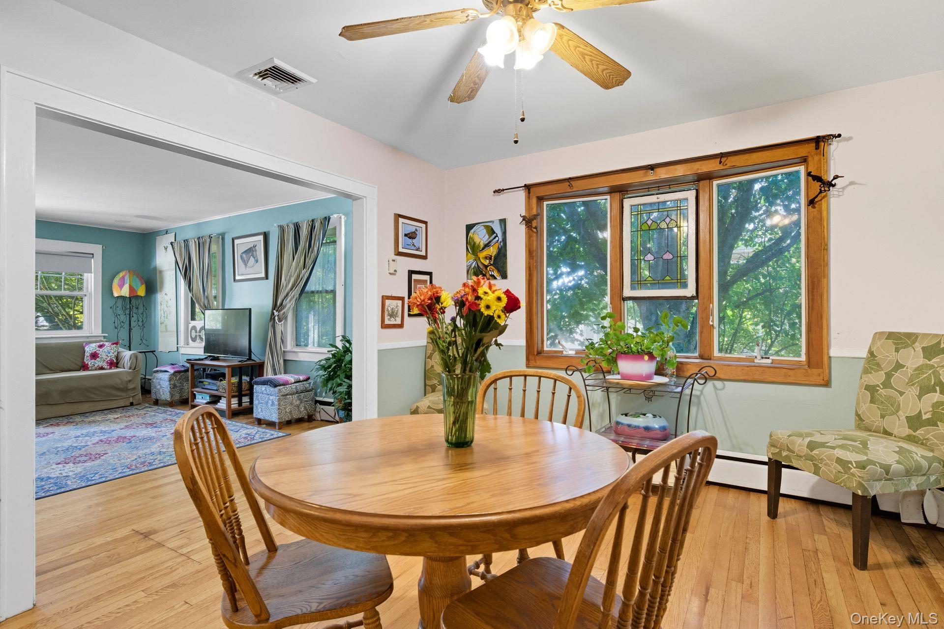 #6 photo, 24 Overlook Drive, Huntington , NY 11743