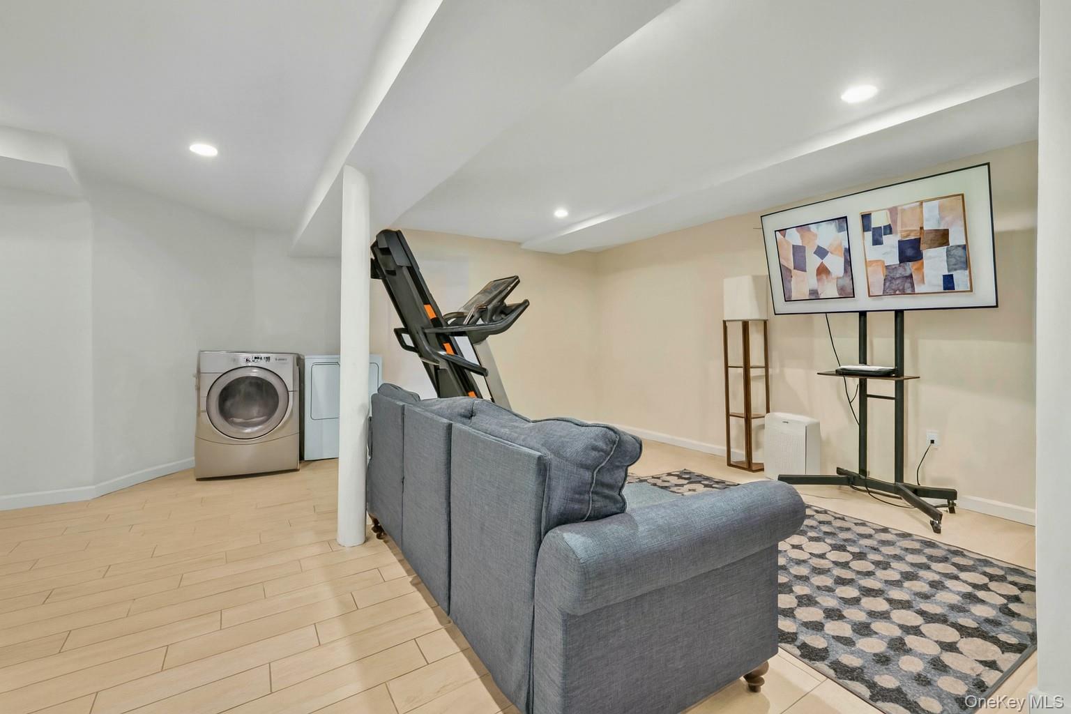 #13 photo, 115-44 237 Street, ナッソー郡 Elmont , NY 11003