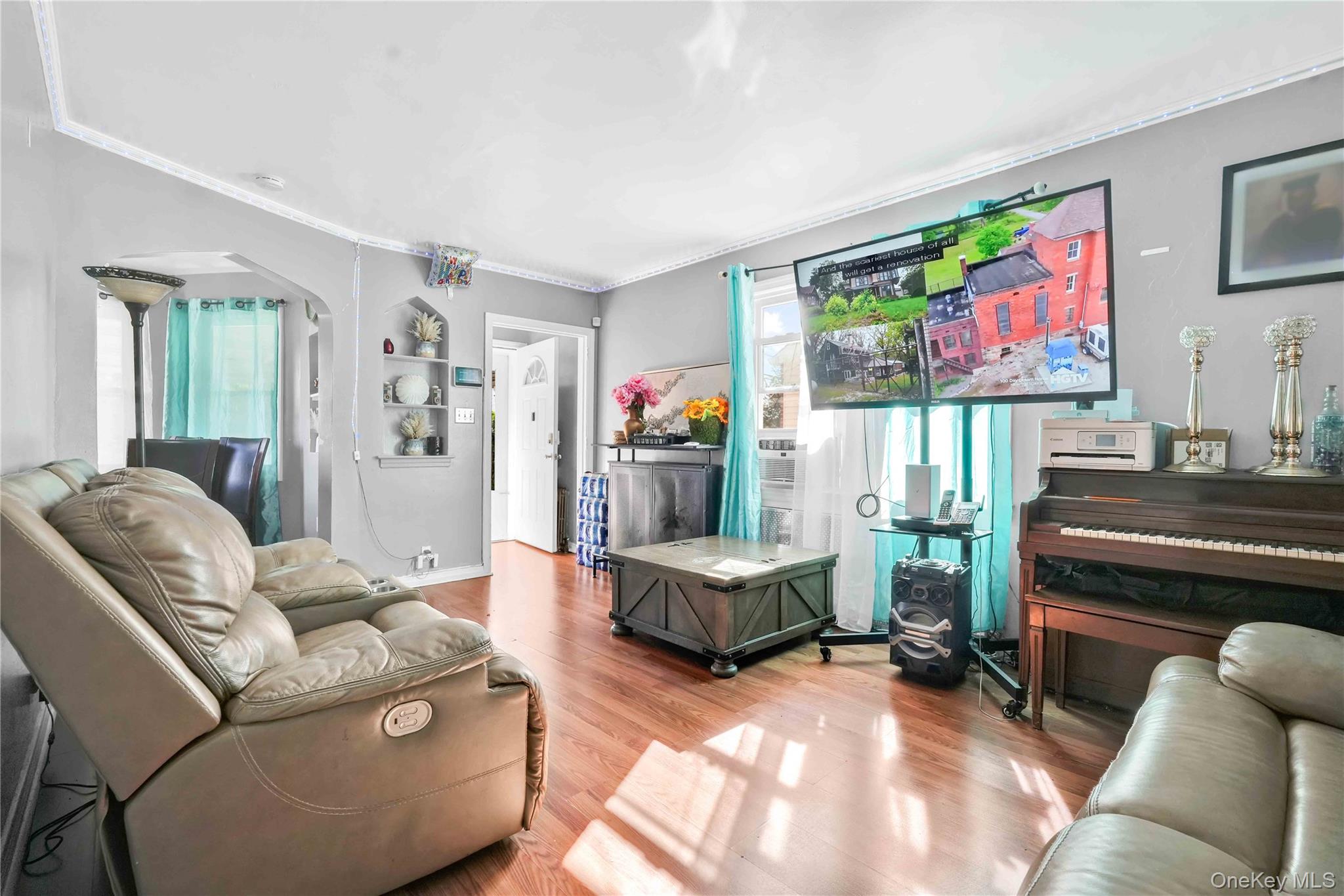 #5 photo, 115-44 237 Street, ナッソー郡 Elmont , NY 11003