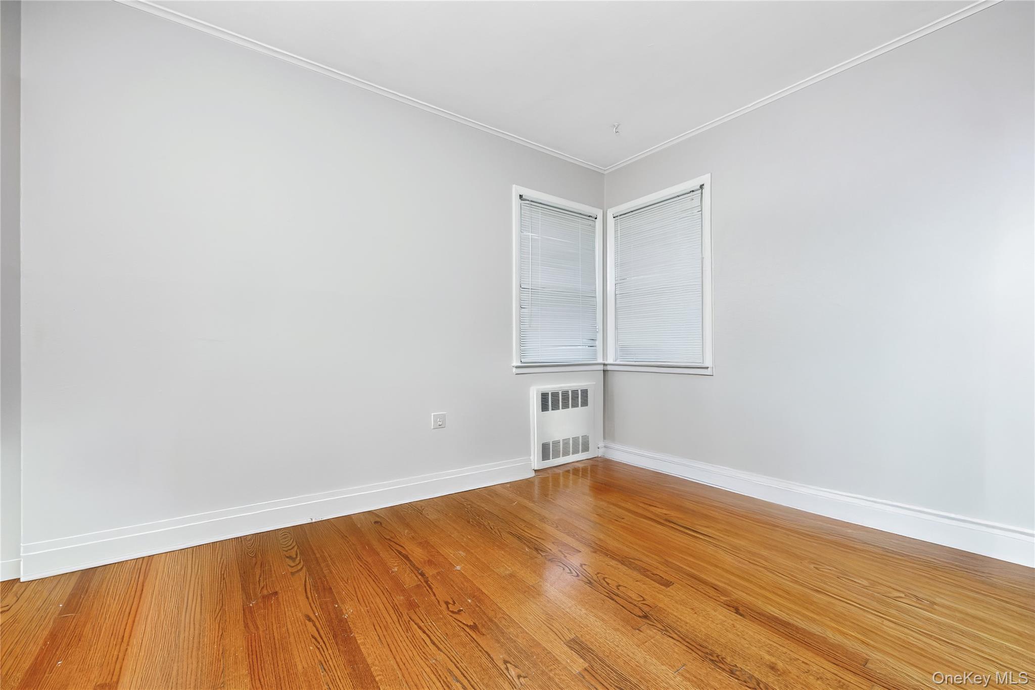 #16 photo, 2245 Van Nostrand Avenue, ナッソー郡 Merrick , NY 11566