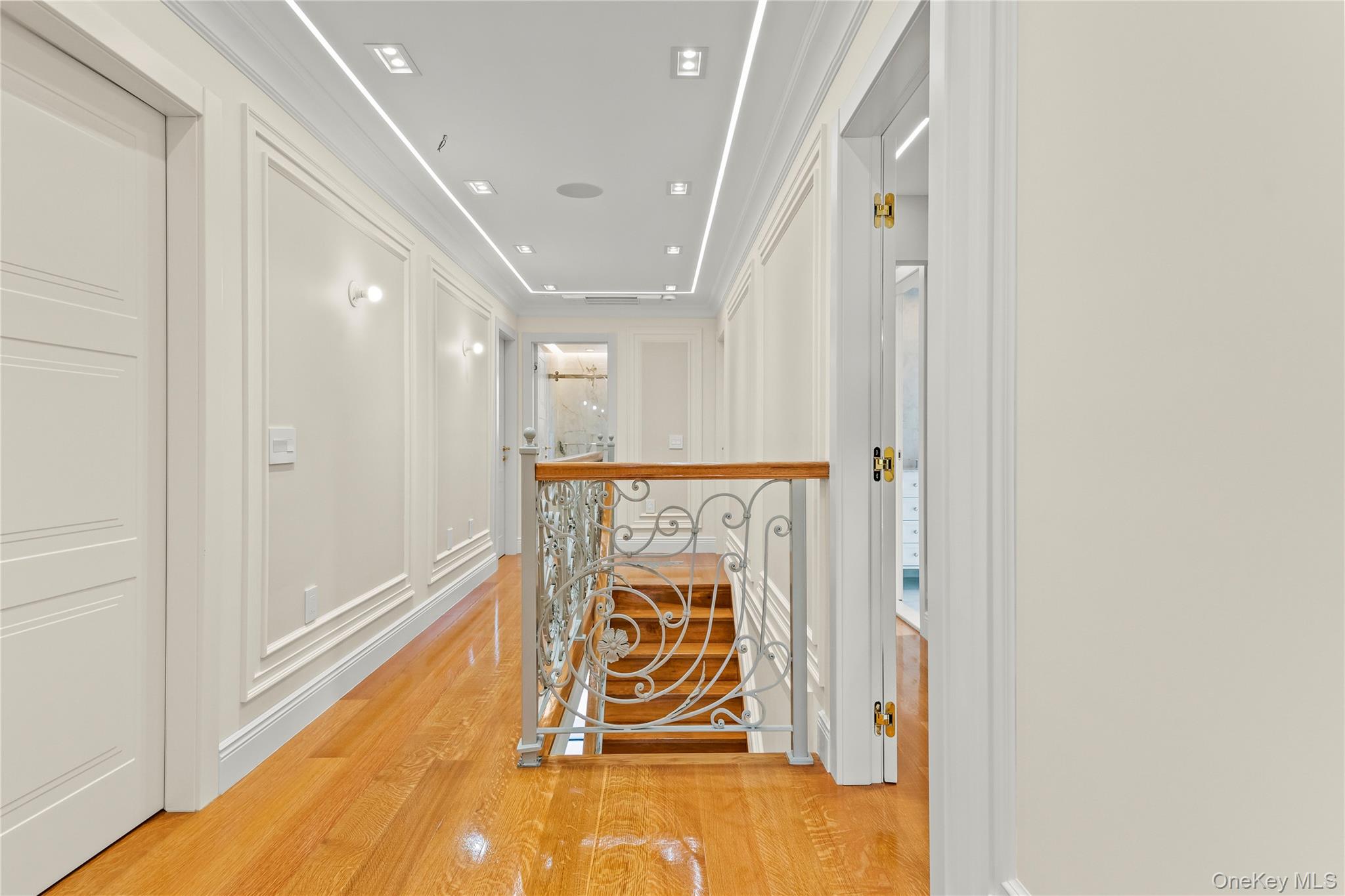 #11 photo, 18108 69th Avenue, Fresh Meadows , NY 11365