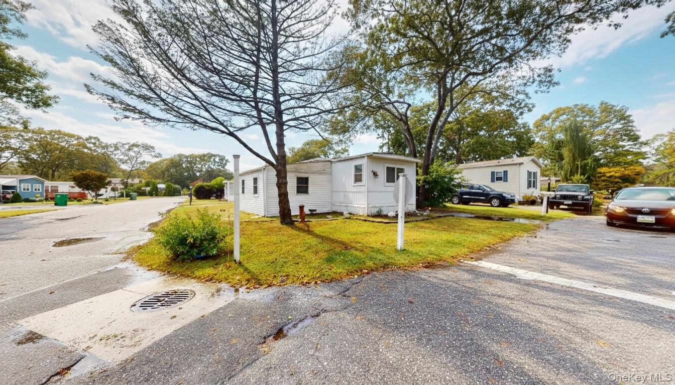 #1 photo, 12 Periwinkle Drive, サフォーク郡 Bohemia , NY 11716