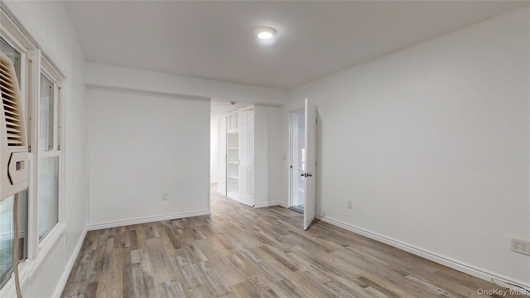 #12 photo, 12 Periwinkle Drive, サフォーク郡 Bohemia , NY 11716