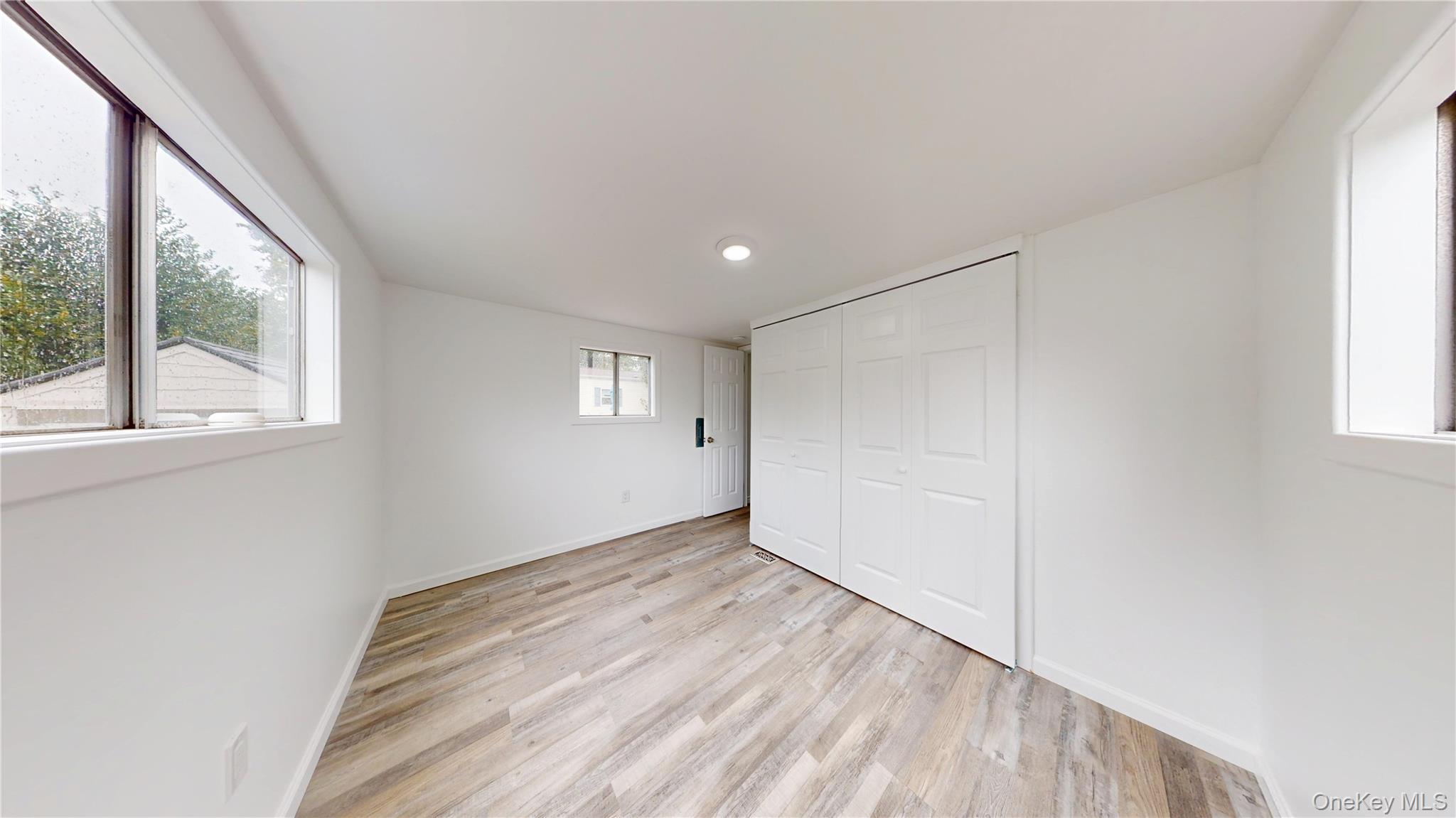 #15 photo, 12 Periwinkle Drive, サフォーク郡 Bohemia , NY 11716