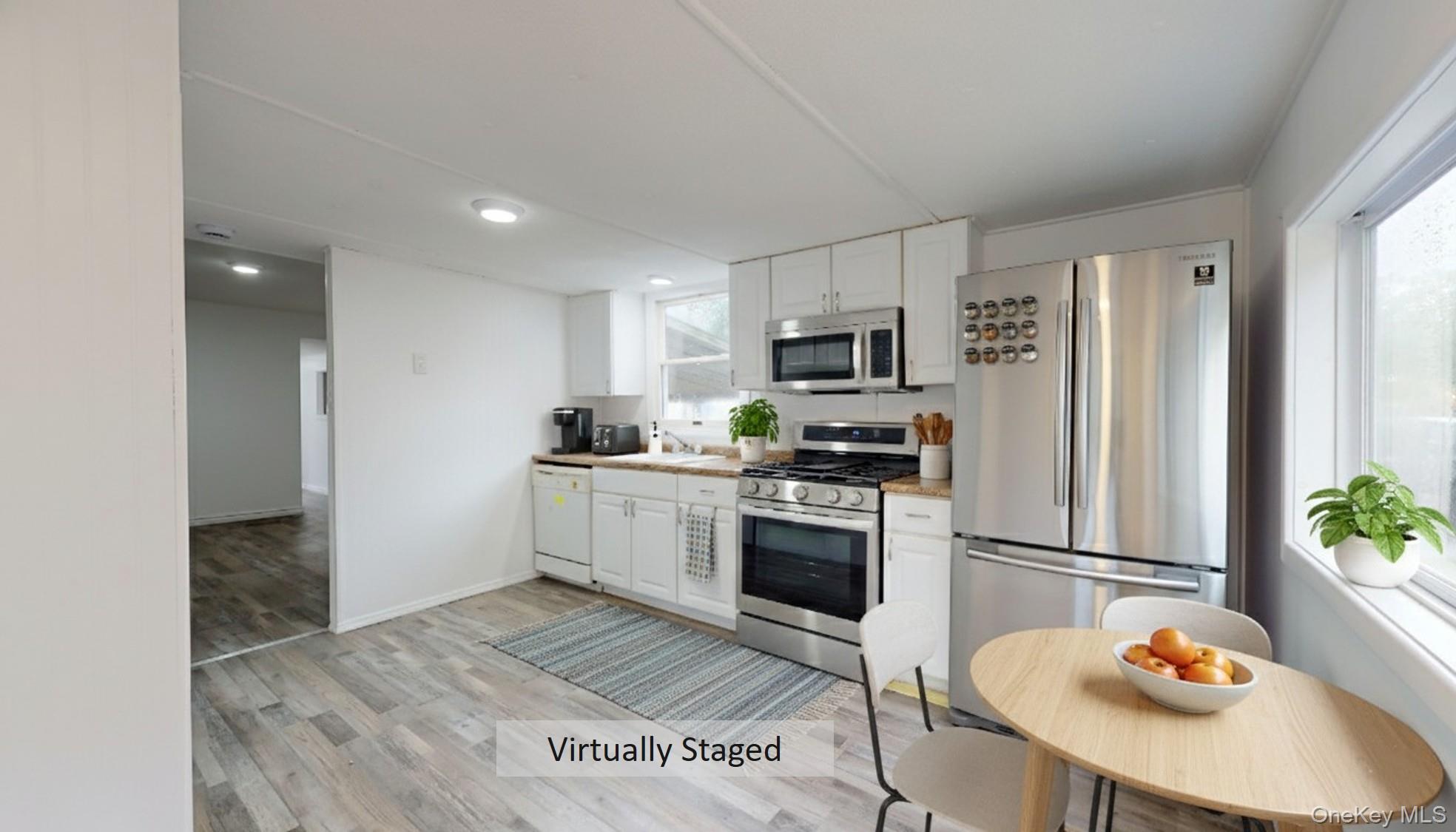 #8 photo, 12 Periwinkle Drive, サフォーク郡 Bohemia , NY 11716