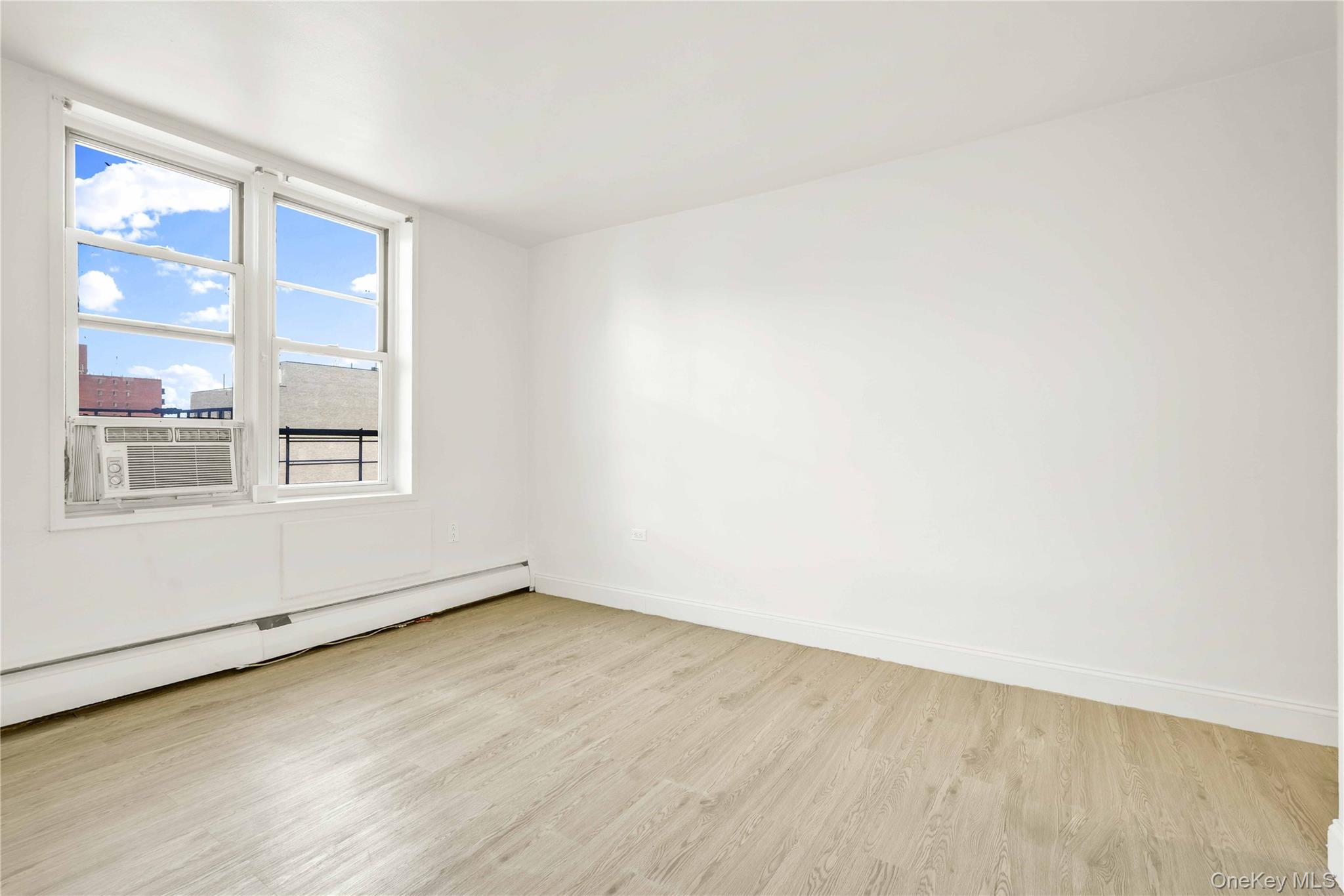 #9 photo, 34-20 parsons Boulevard, Flushing , NY 11354