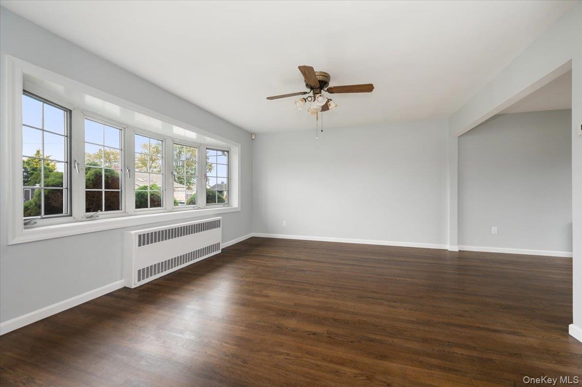 #2 photo, 111 Michael Place, ナッソー郡 Bethpage , NY 11714