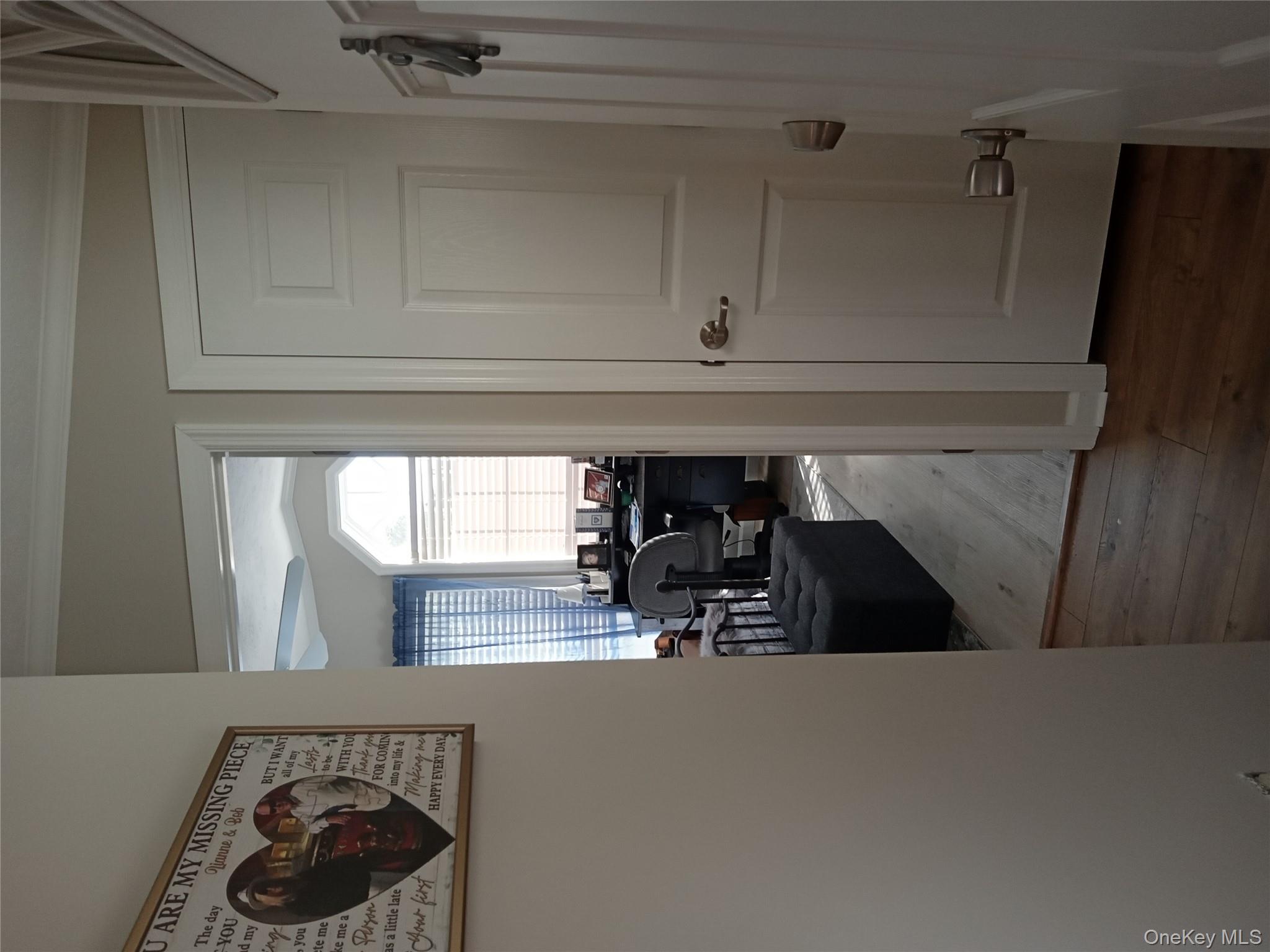 #10 photo, 1661 OLD COUNTRY, サフォーク郡 Riverhead , NY 11901