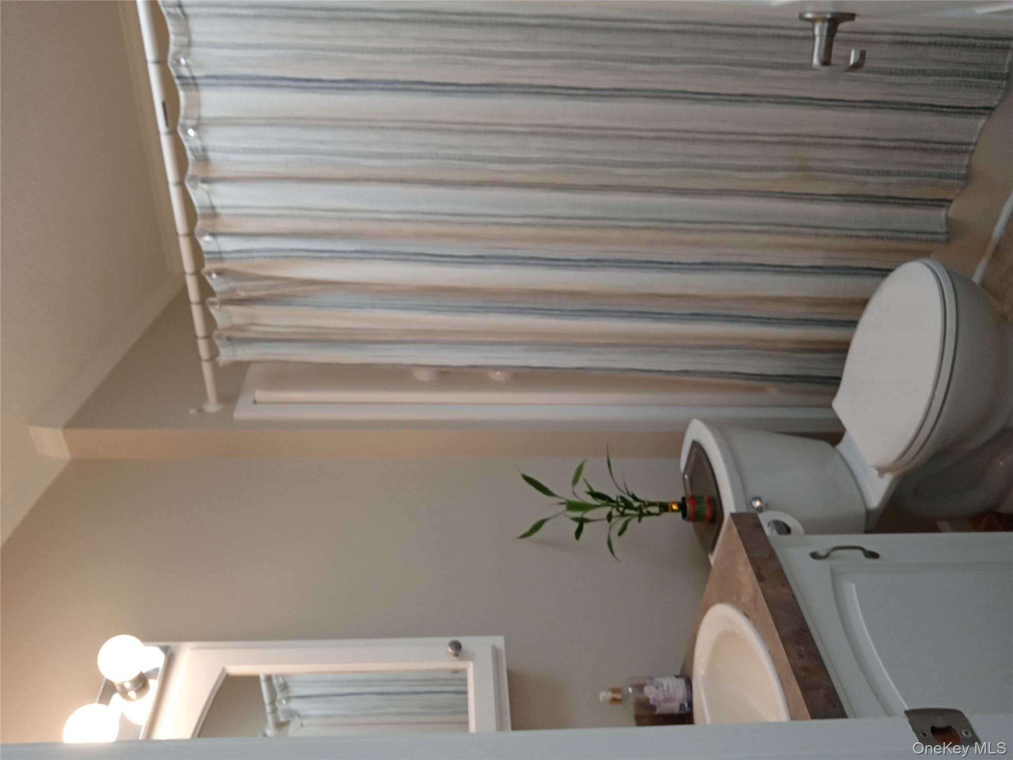 #11 photo, 1661 OLD COUNTRY, サフォーク郡 Riverhead , NY 11901