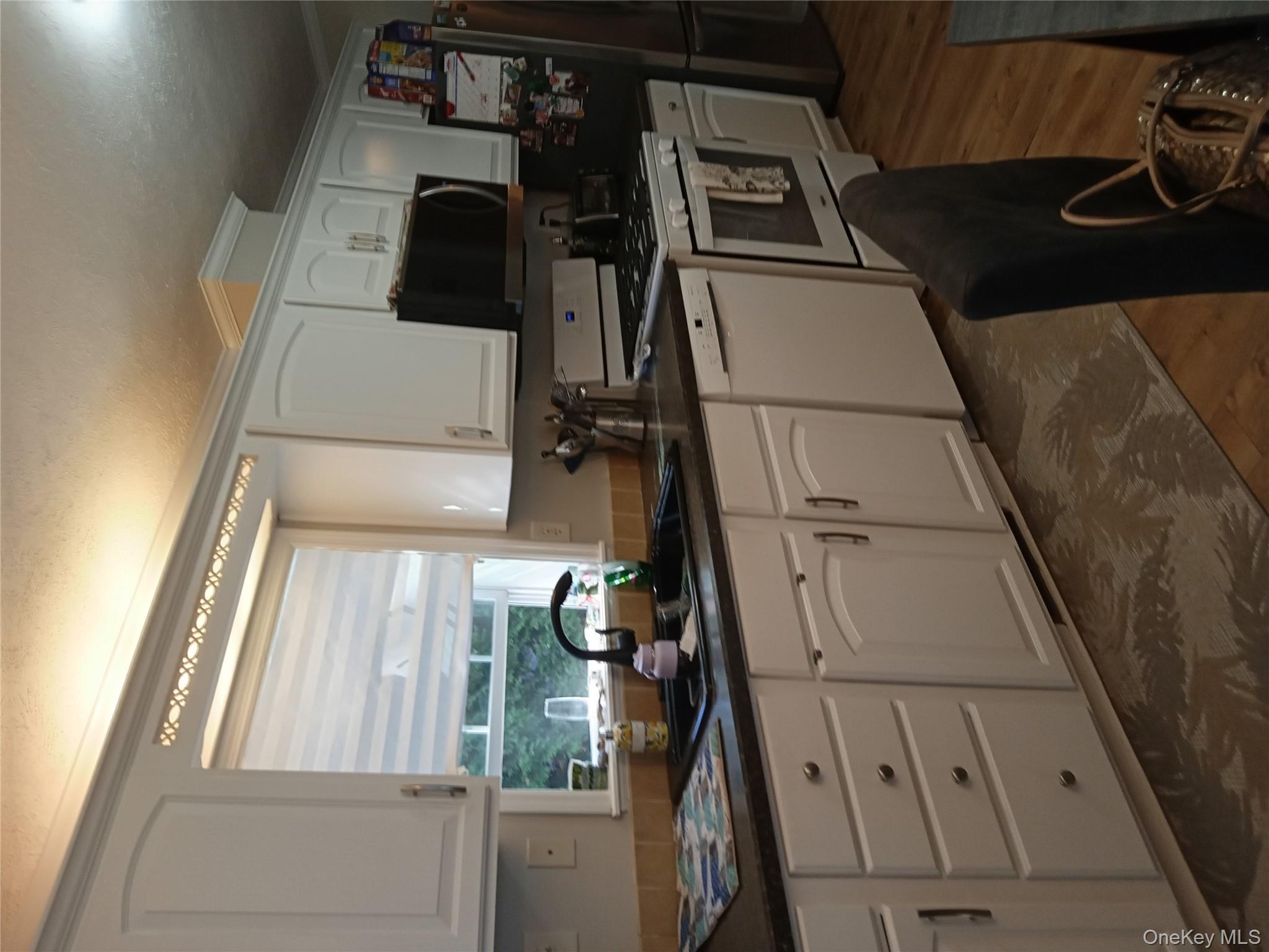 #4 photo, 1661 OLD COUNTRY, サフォーク郡 Riverhead , NY 11901