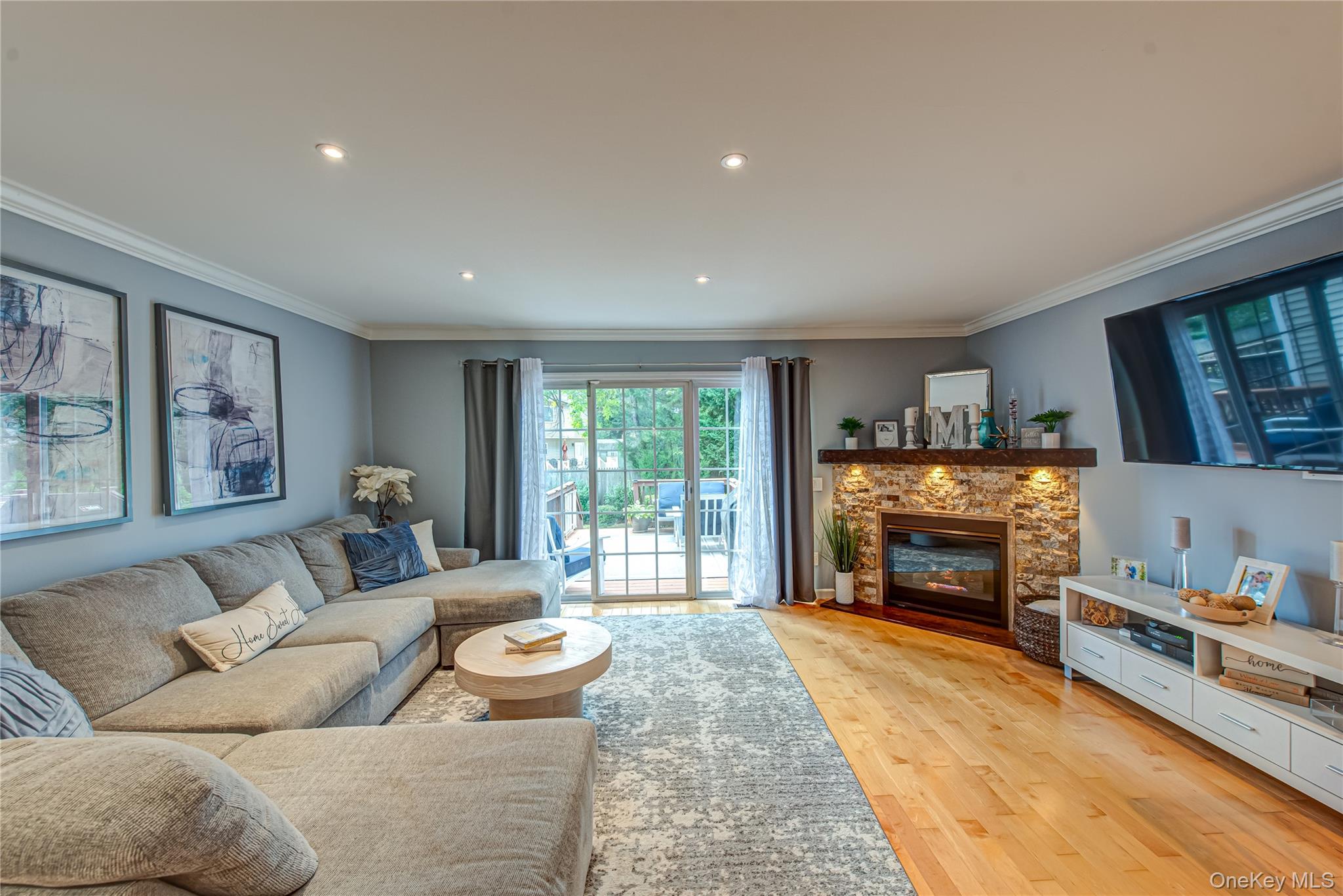 #17 photo, 14 Heckscher Spur Drive, サフォーク郡 East Islip , NY 11730