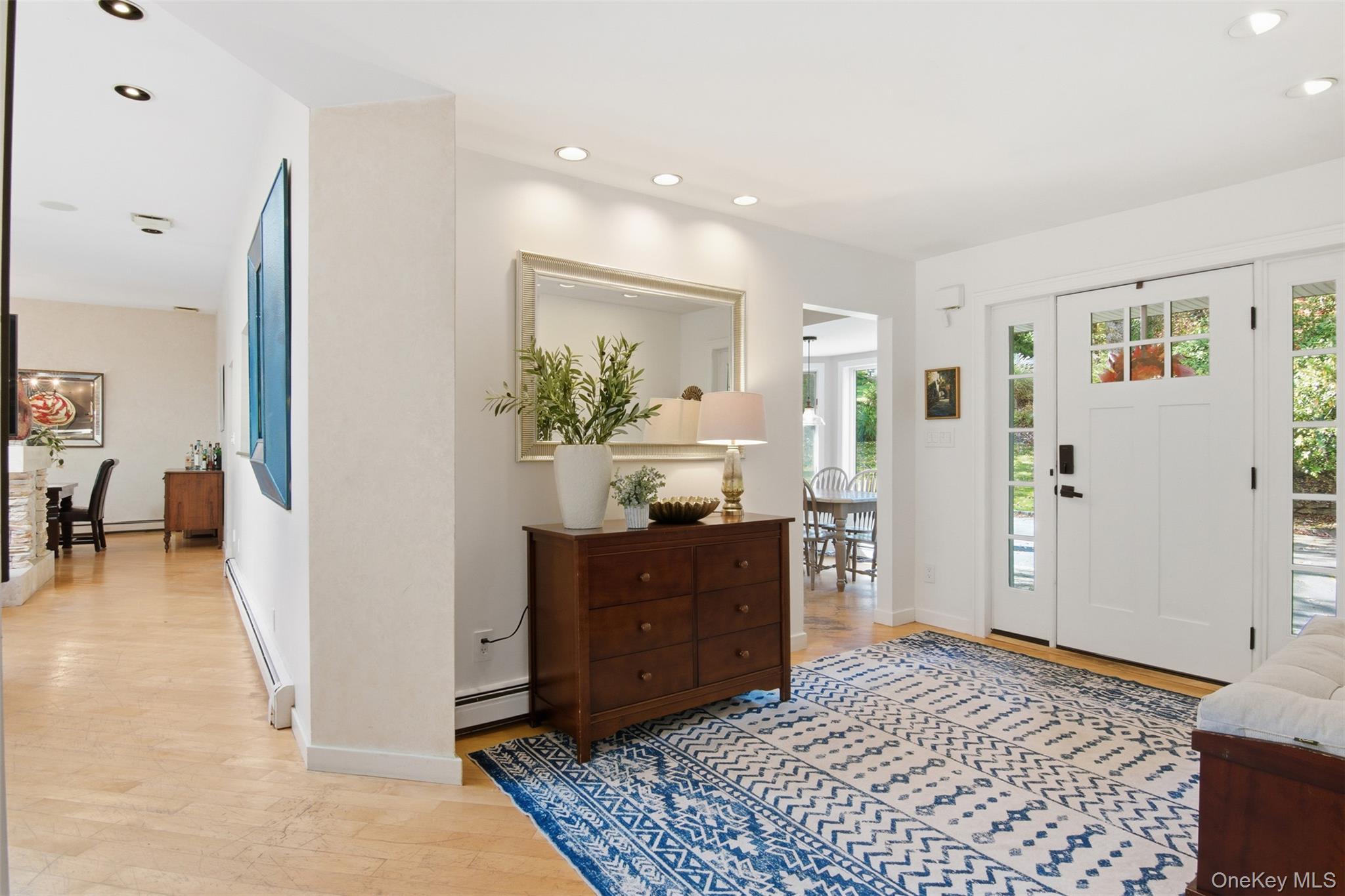 #12 photo, 17 Plane Tree Lane, Dix Hills , NY 11746