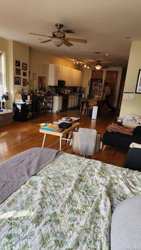 #4 photo, 292 Main Street, サフォーク郡 Huntington , NY 11743