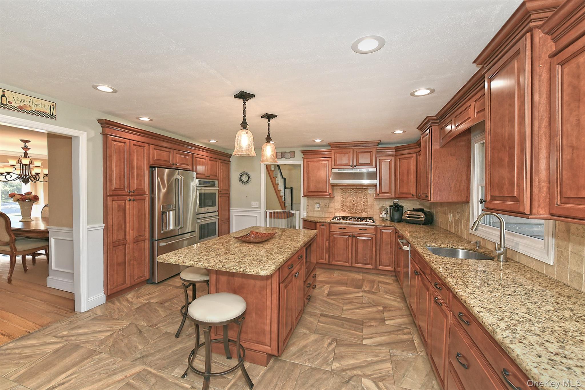 #10 photo, 10 Burnham Lane, サフォーク郡 Dix Hills , NY 11746