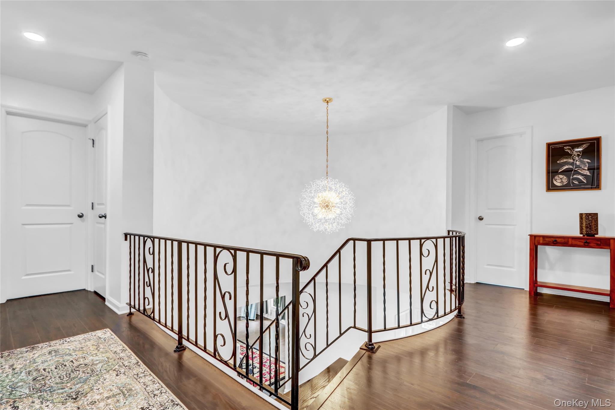 #18 photo, 4 Shoreview Circle, Pelham , NY 10803