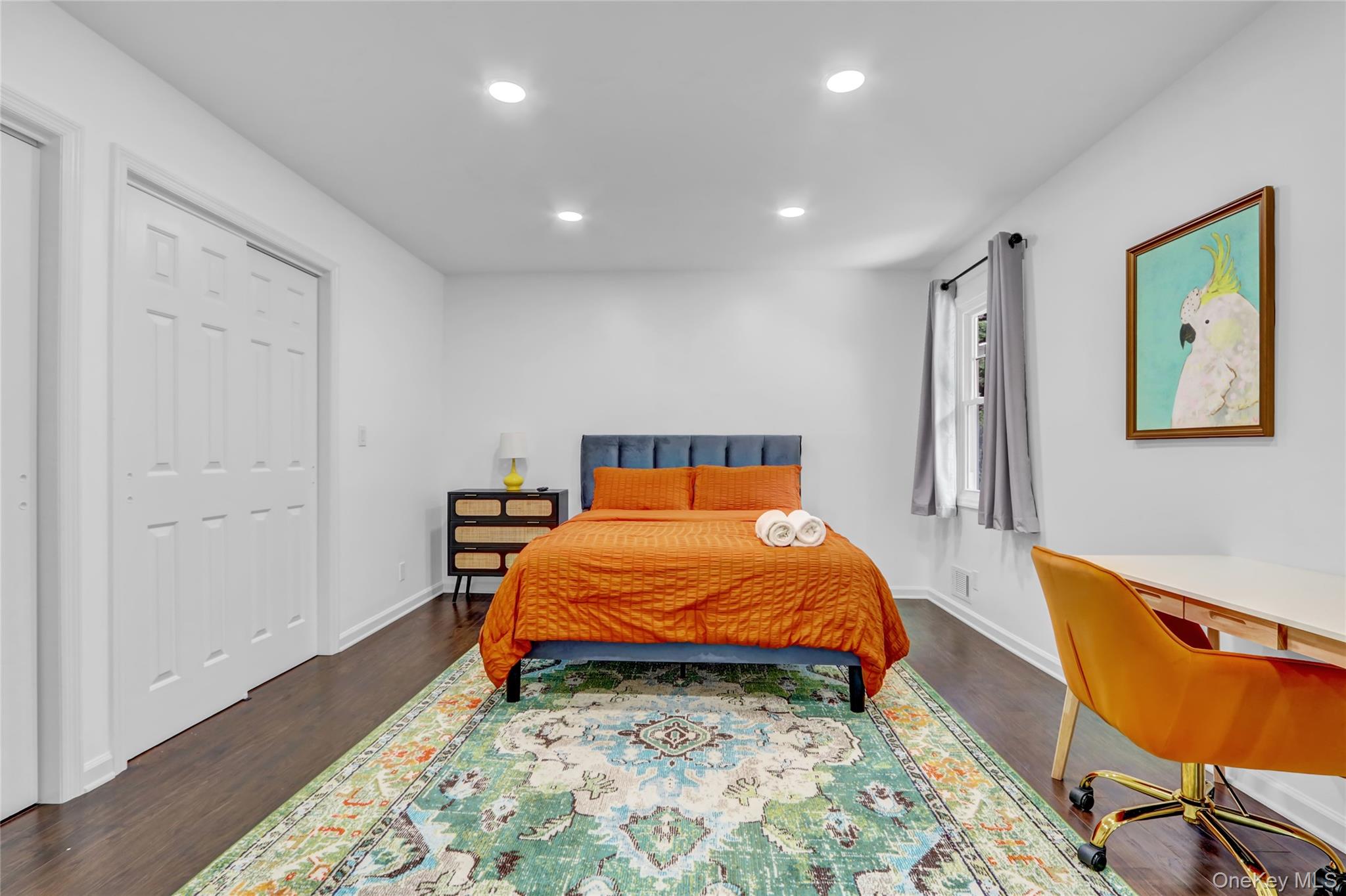 #20 photo, 4 Shoreview Circle, Pelham , NY 10803