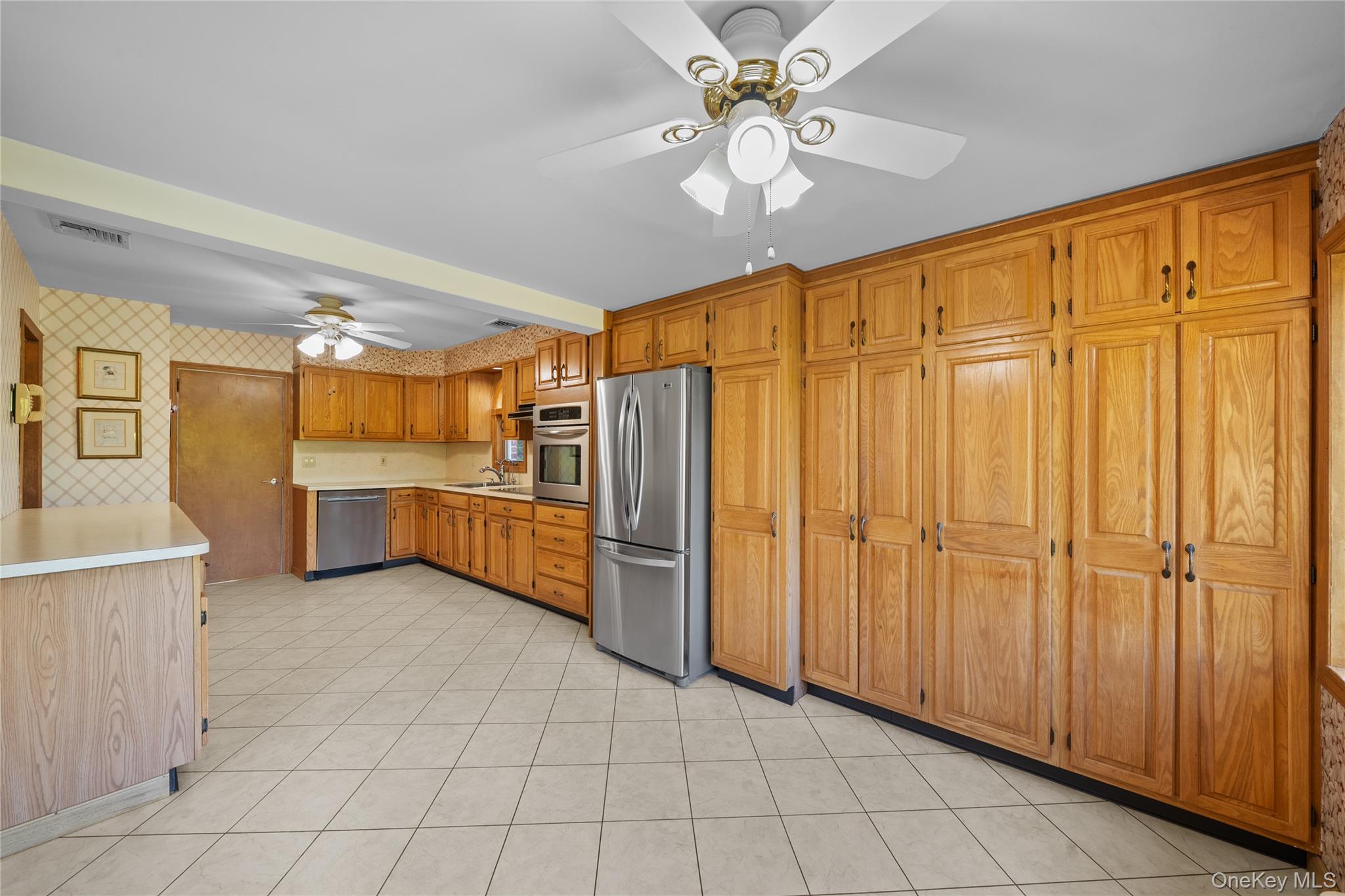 #15 photo, 261 Johnson Avenue, サフォーク郡 Sayville , NY 11782