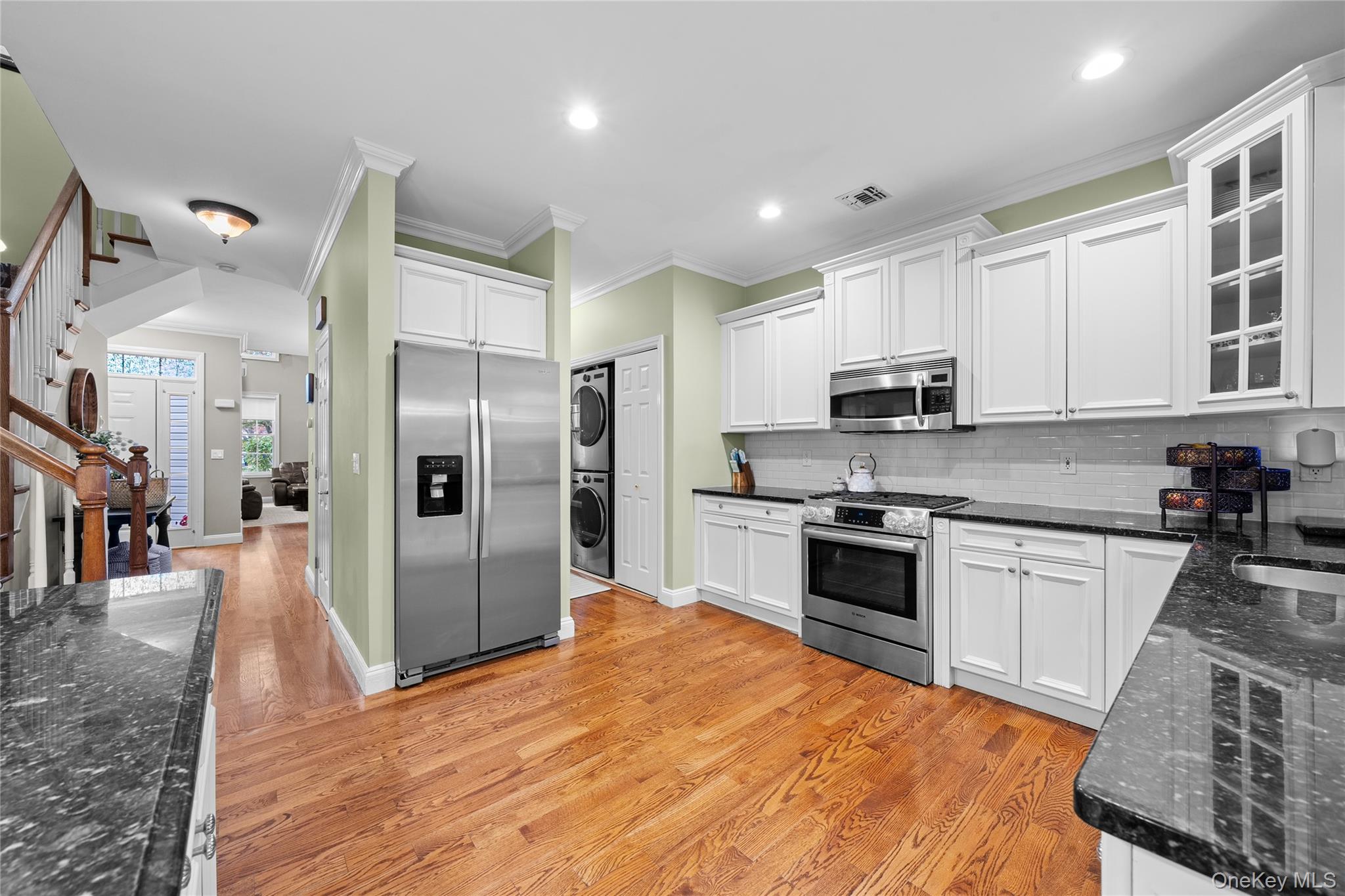 #2 photo, 8 Eagle Circle, サフォーク郡 Bohemia , NY 11716