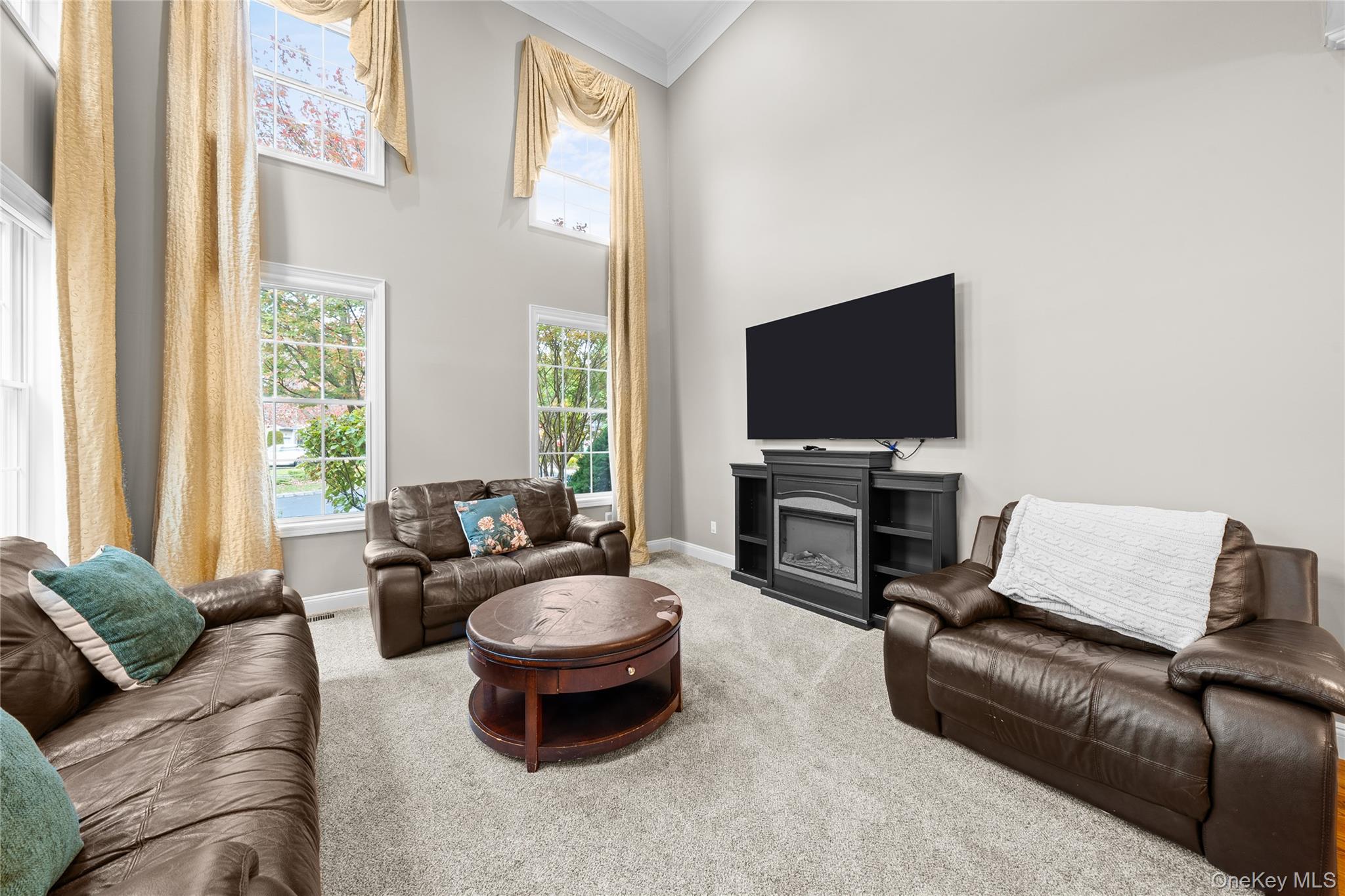 #6 photo, 8 Eagle Circle, サフォーク郡 Bohemia , NY 11716