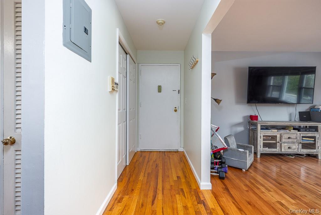 #10 photo, 22 Bon Aire Circle, Suffern , NY 10901