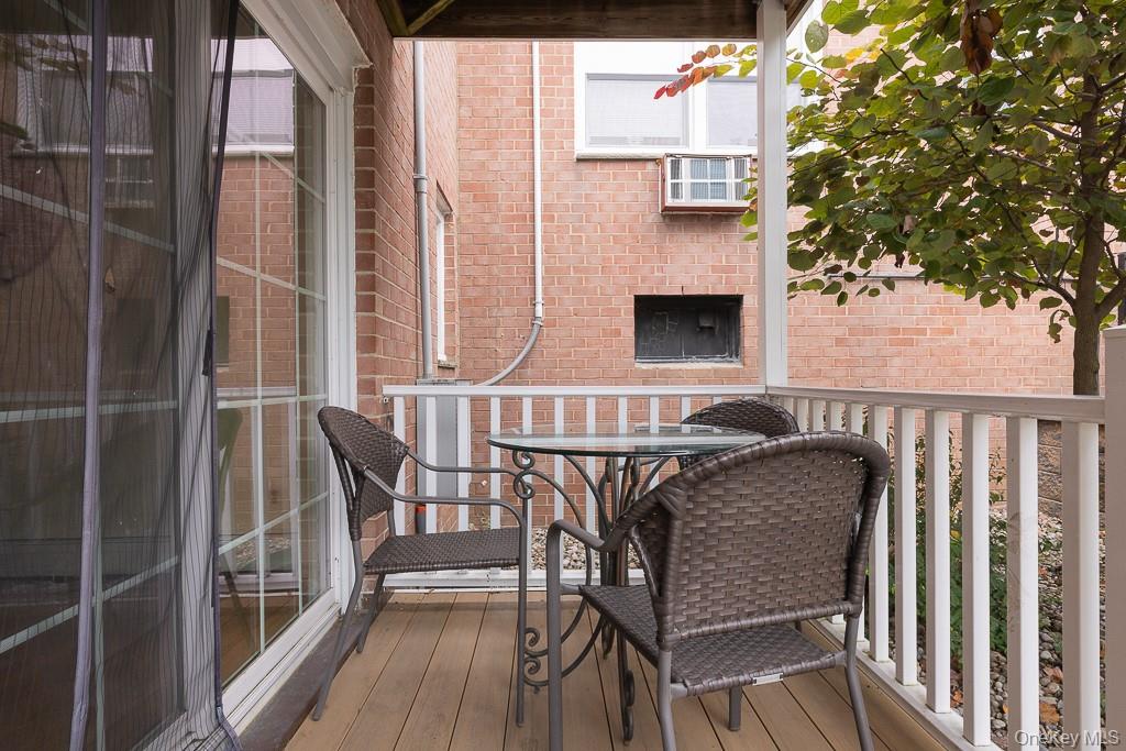 #20 photo, 22 Bon Aire Circle, Suffern , NY 10901