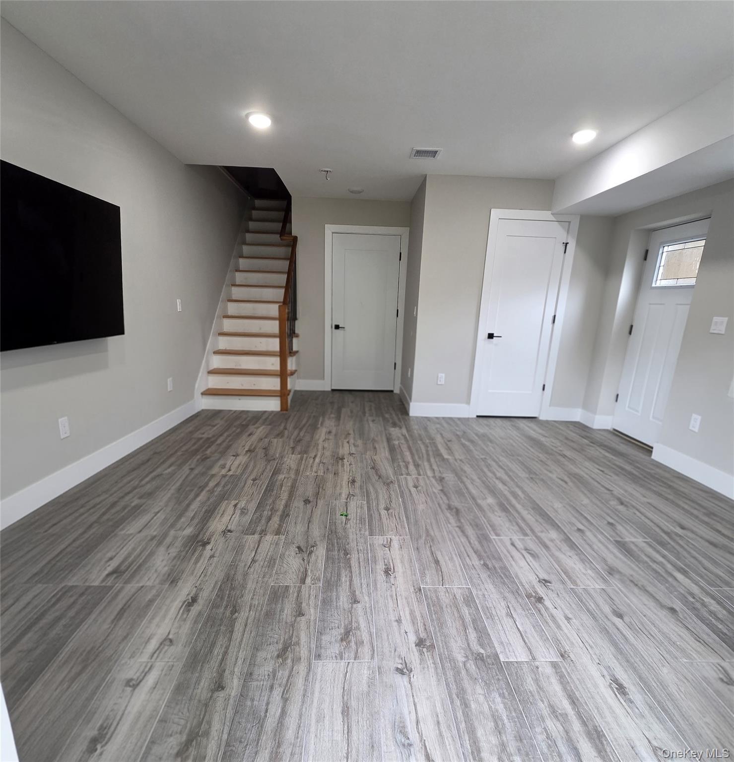 #3 photo, 40 Wright Avenue, Jersey City, Other , NJ 07306