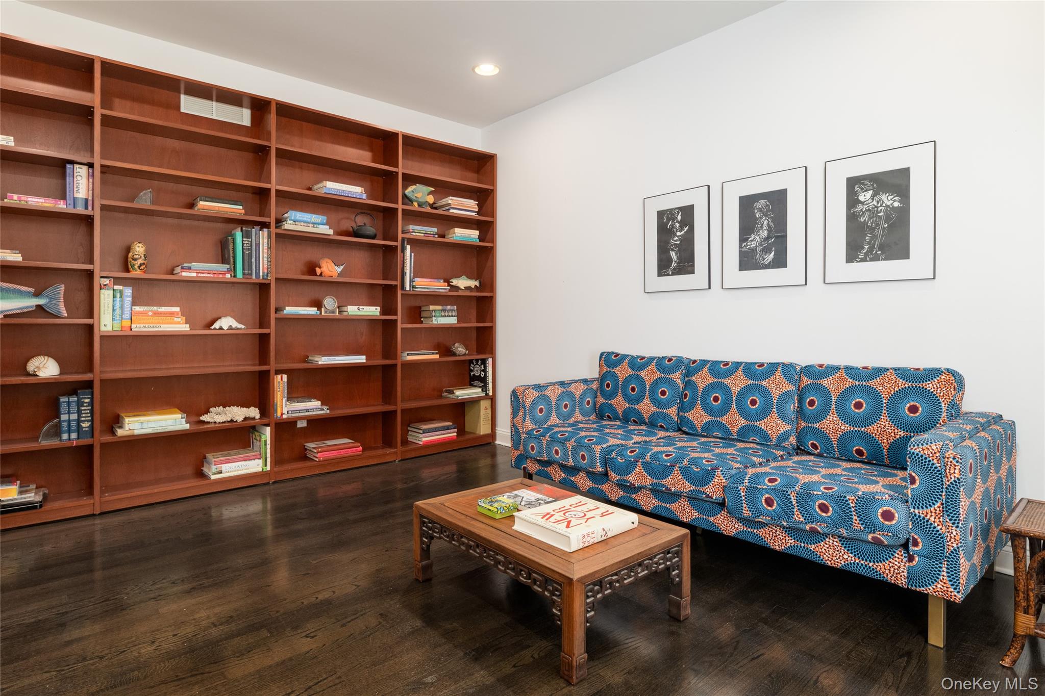 #16 photo, 23 Inverness Court, White Plains , NY 10605